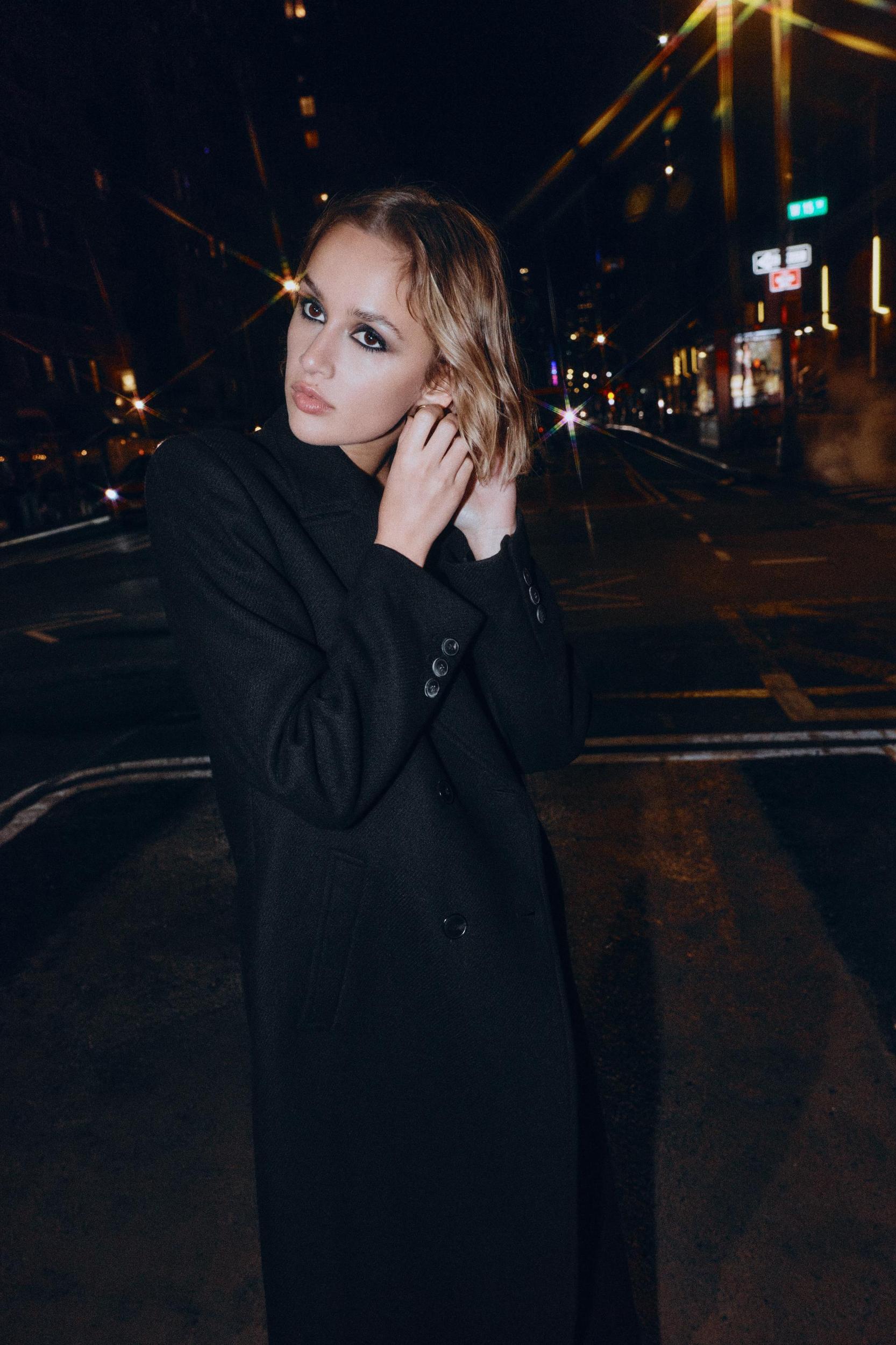 DOUBLE-BREASTED LONG COAT Product Image