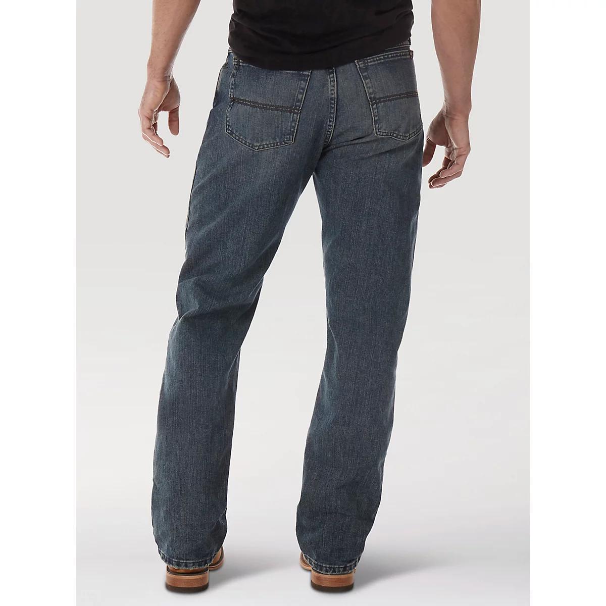 Men's Wrangler® 20X® No. 33 Extreme Relaxed Fit Jean in Vintage Midnght Product Image