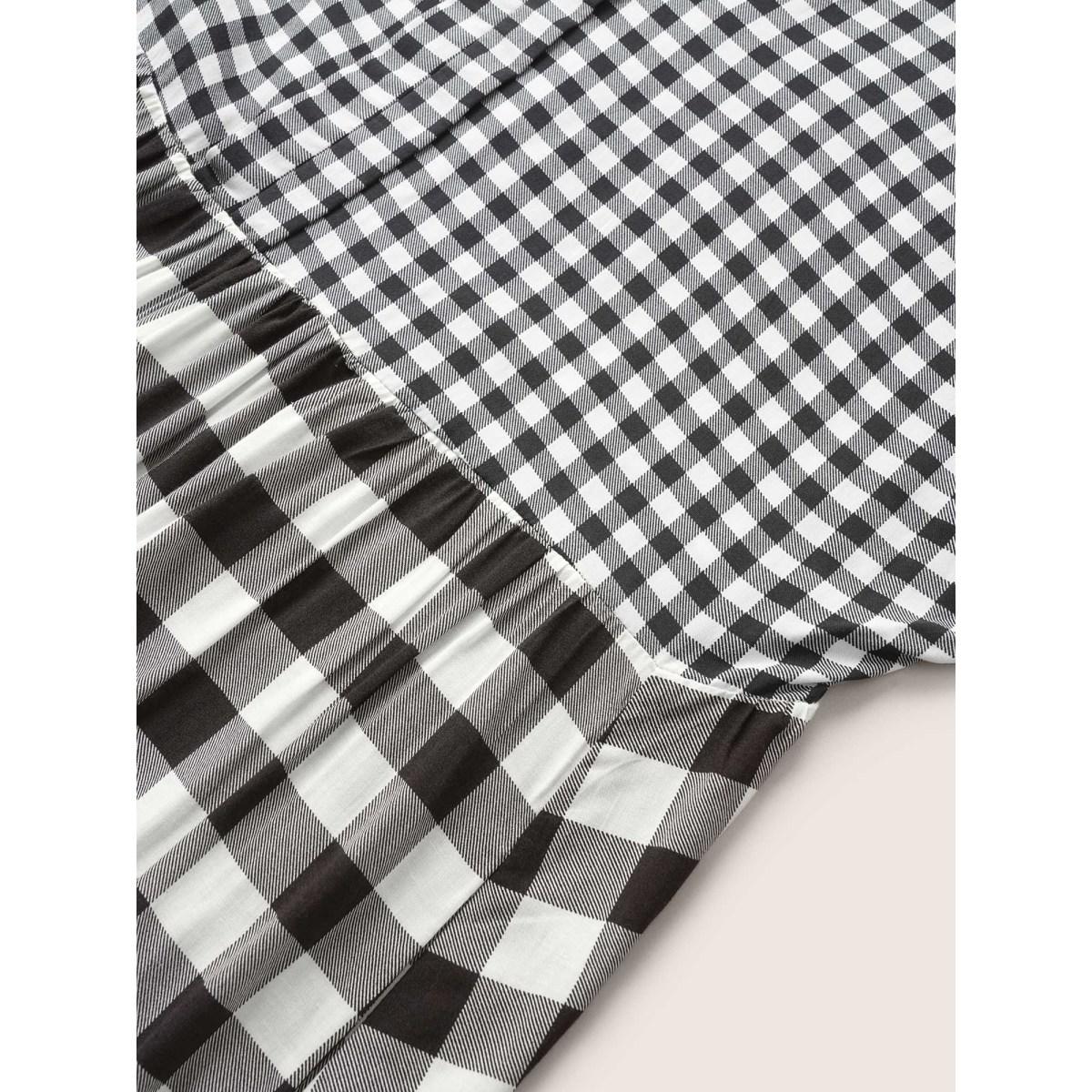 Plus Size Notched Gingham Patchwork Pocket Dress Black Women Casual Non Notched collar Elbow-length sleeve Curvy Knee Dress BloomChic 26/4X Product Image