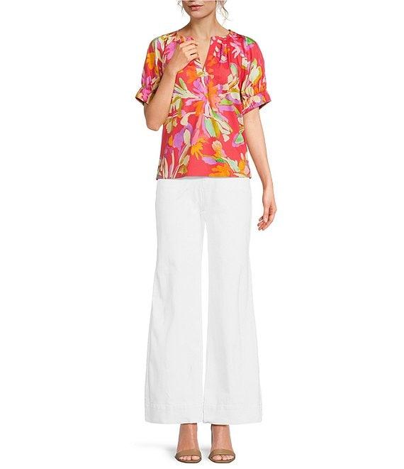 tyler boe Skyler Cotton Flora Split V-Neck Short Puff Sleeve Top Product Image