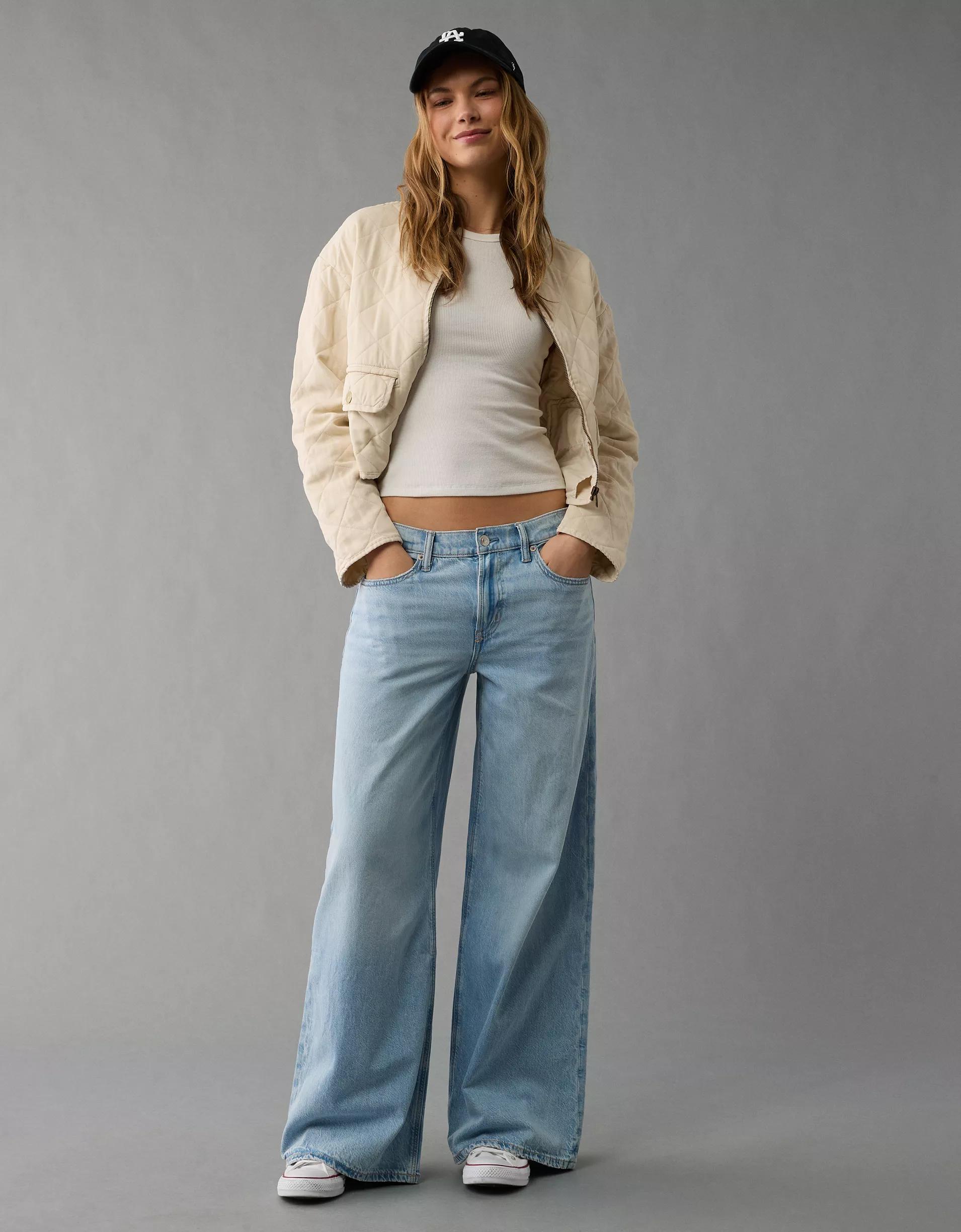 AE Strigid Low-Rise Ultra Wide-Leg Jean Product Image