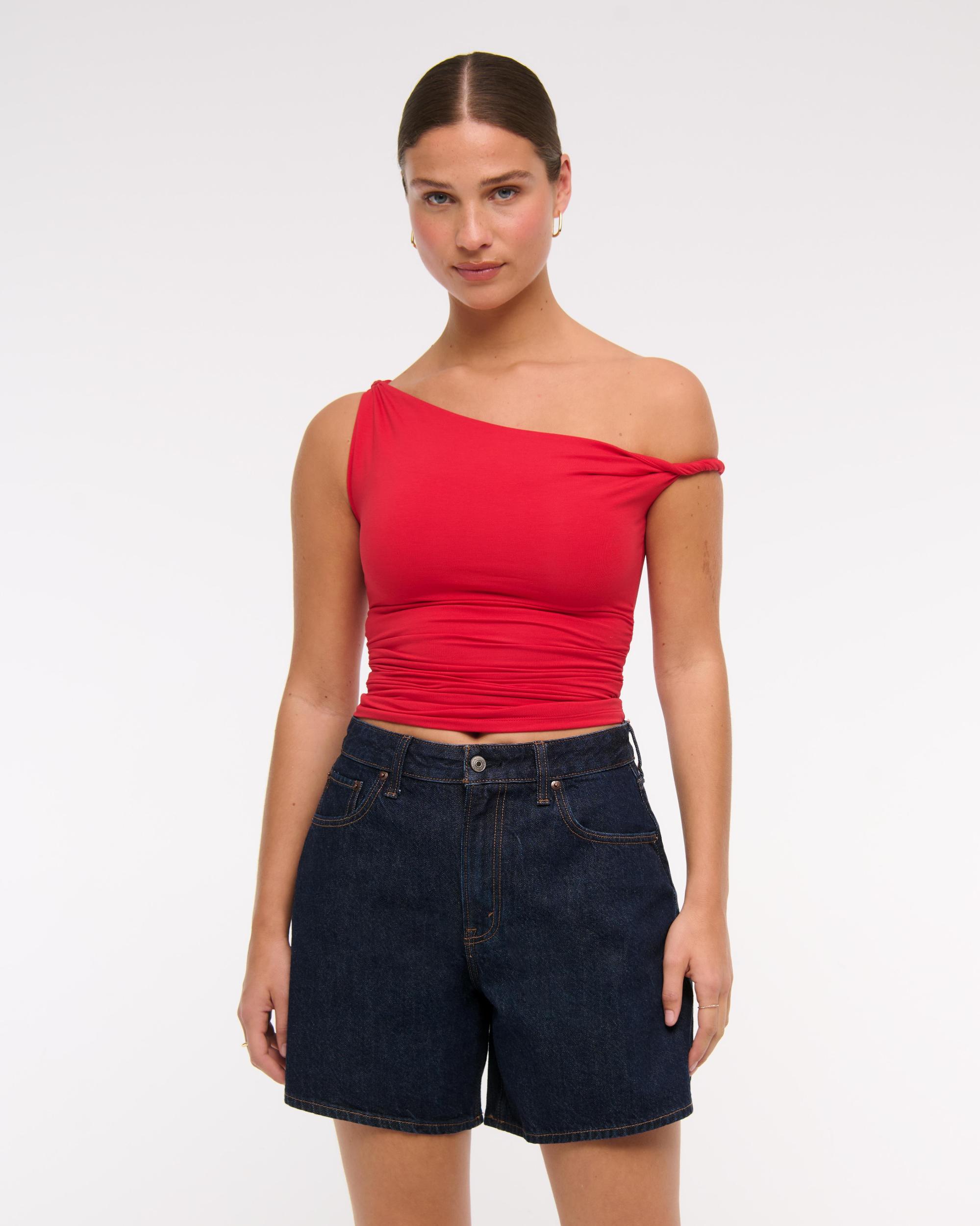 Curve Love High Rise Loose Short Product Image