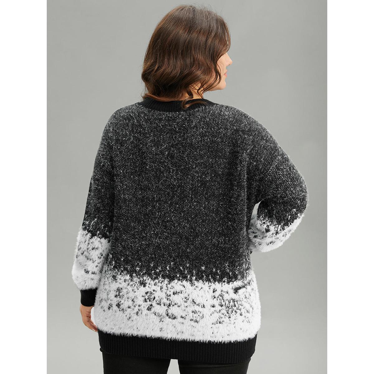 Plus Size Fuzzy Snowflake Elastic Cuffs Pullover Black Women Casual Loose Long Sleeve Round Neck Festival-Halloween Pullovers BloomChic 26/4X Product Image