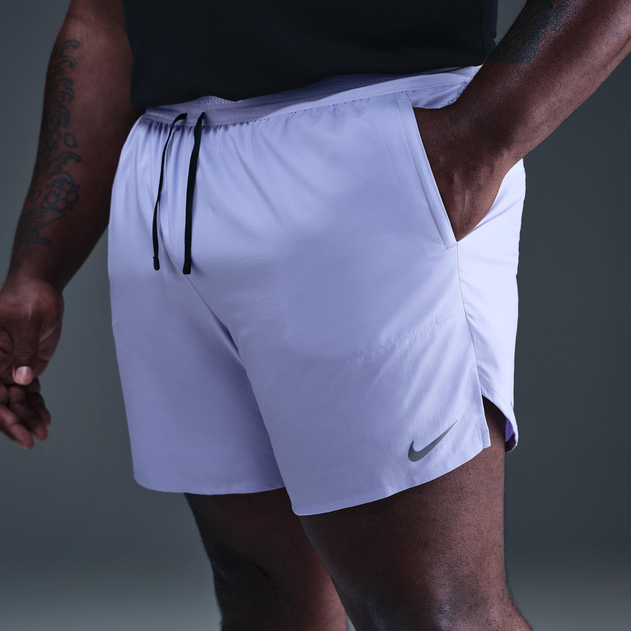 Nike Mens Stride Dri-FIT 7 Brief-Lined Running Shorts | DM4761-515 Product Image