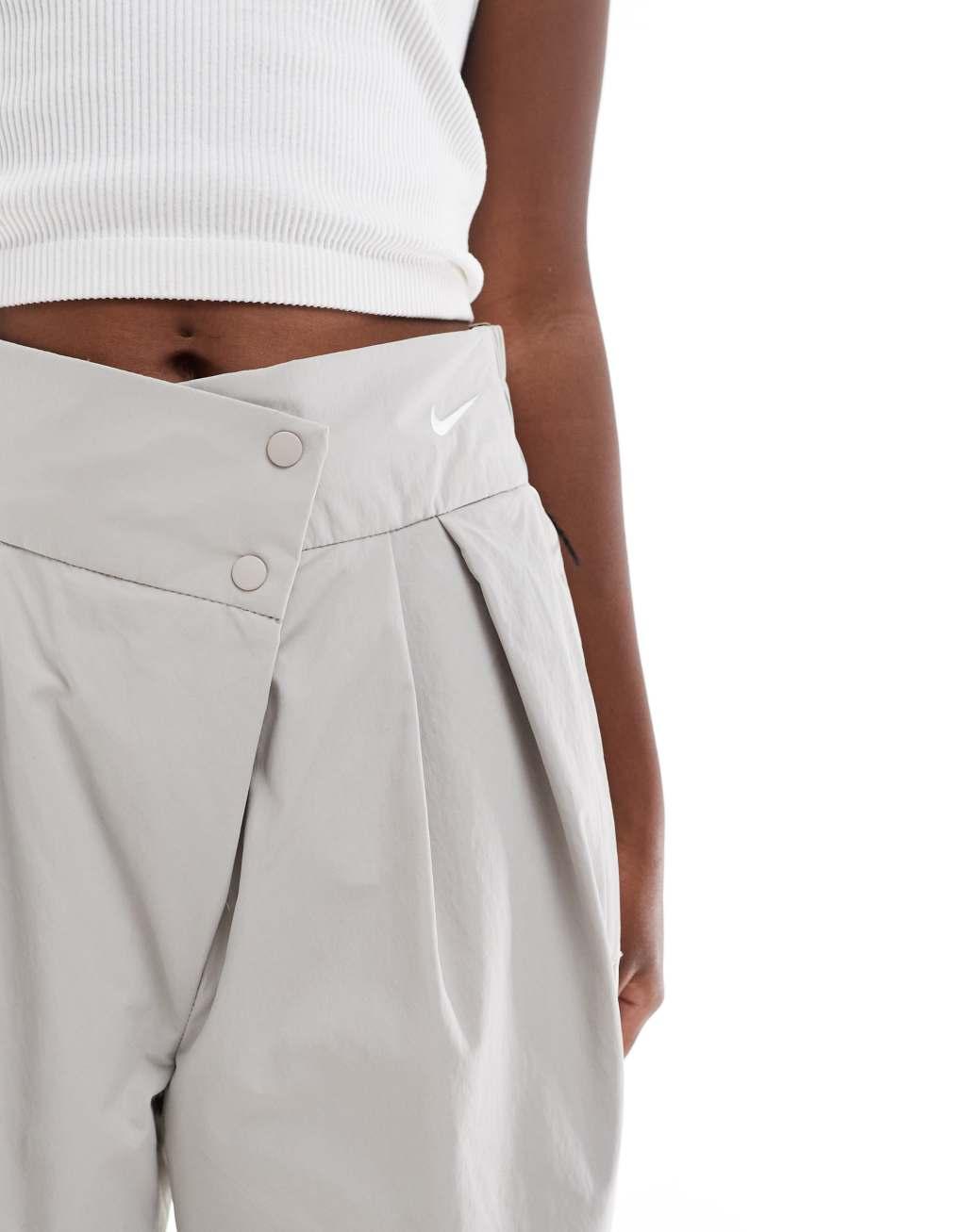 Nike Collection ASYM pants in gray Product Image