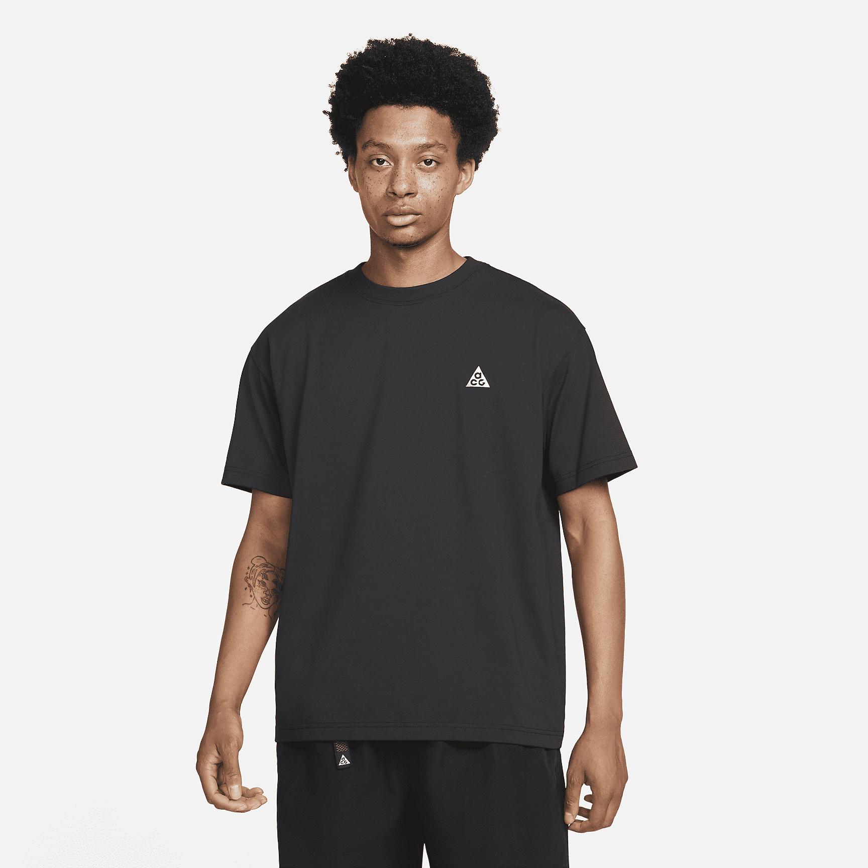Mens Nike Sportswear T-Shirt | AR5004-010 Product Image