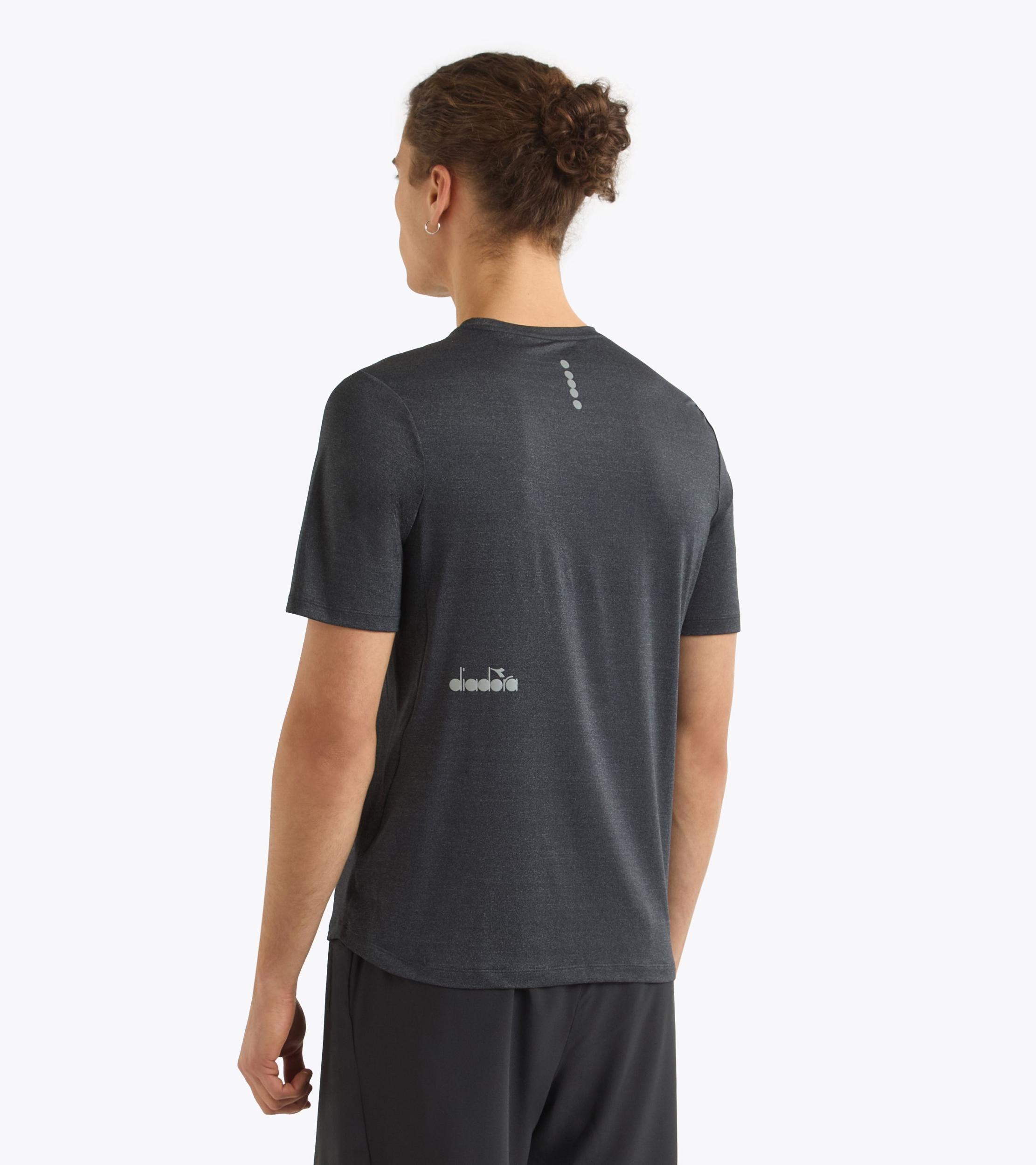 SS T-SHIRT TECH RUN CREW Product Image