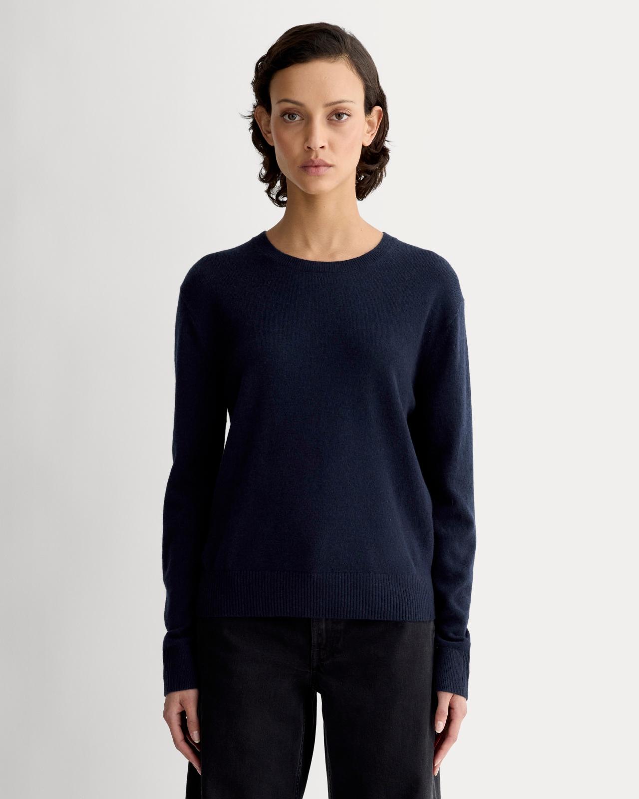 Womens Classic Crew in Cashmere Sweater by Everlane Product Image