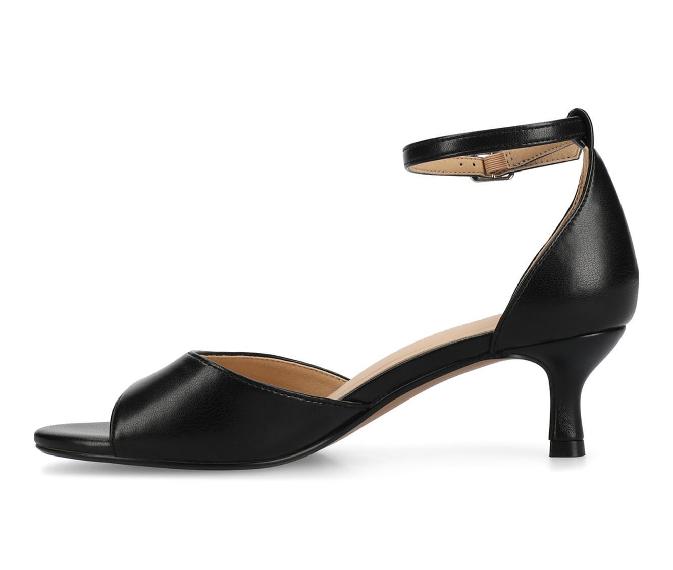 Women's Journee Collection Jezzie Kitten Heel Product Image