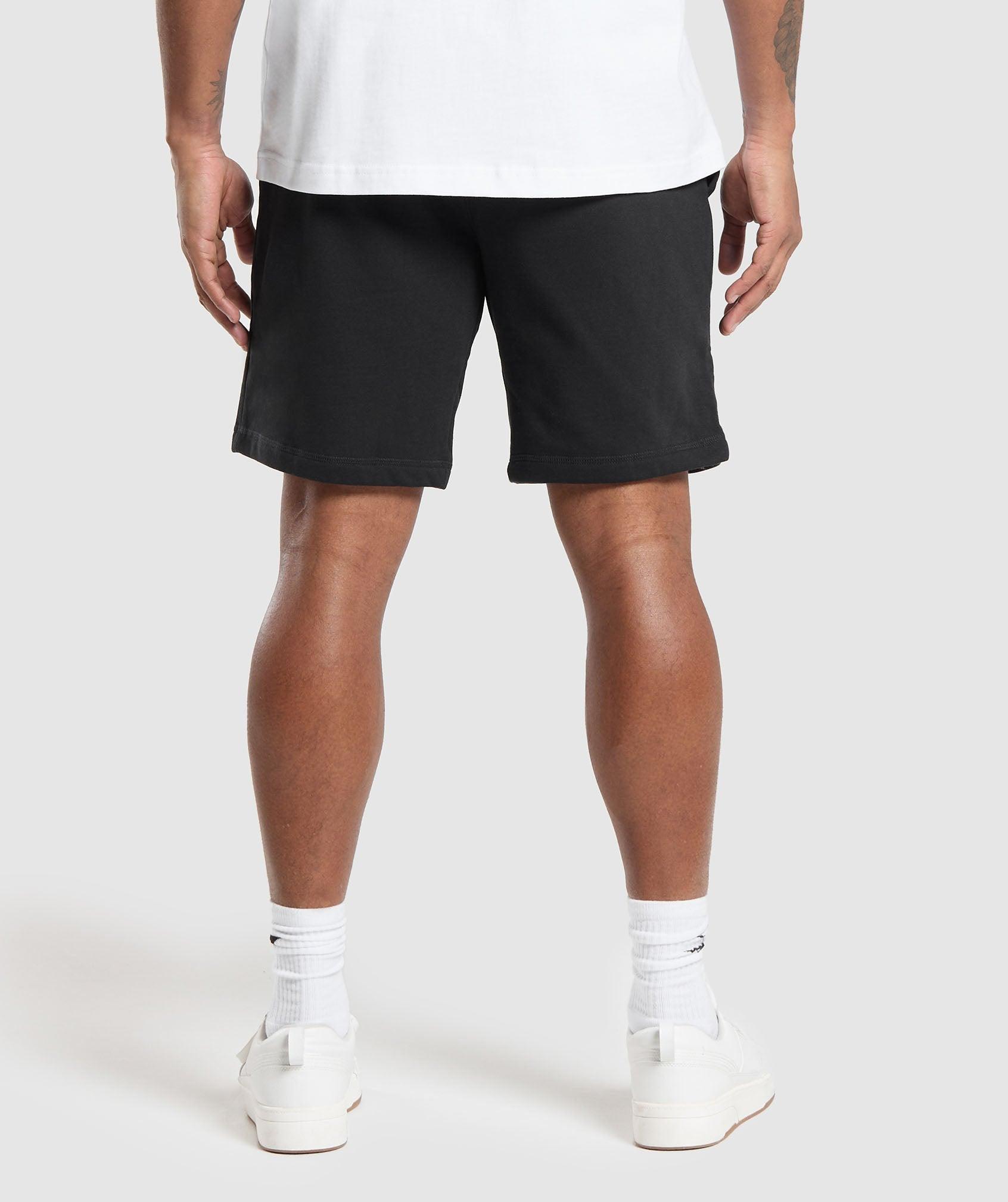 Gymshark Crest 9" Shorts - Black Male Product Image