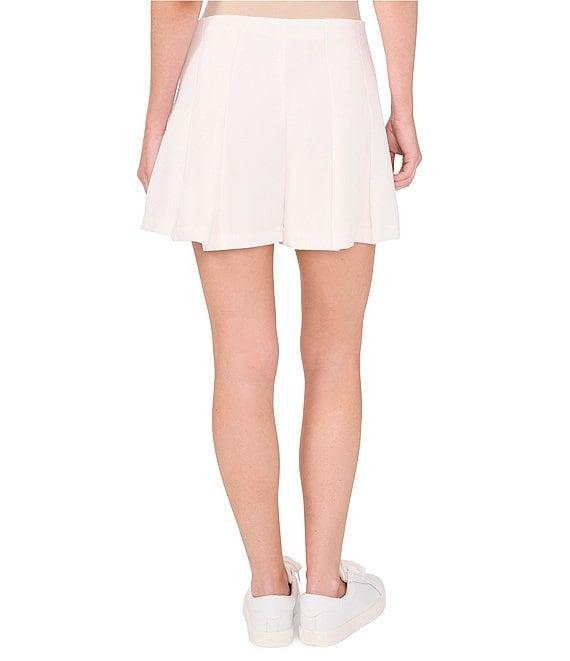CeCe Mid Rise Pleated Skort Product Image