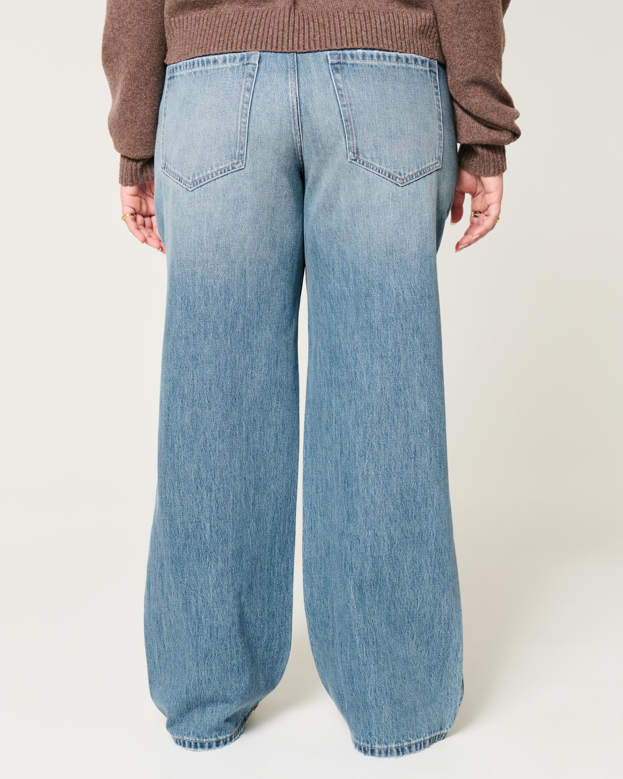 Low-Rise Ripped Light Wash Baggy Jeans Product Image