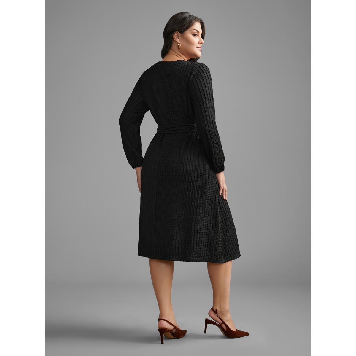 Plus Size Plain Textured Belted Knit Dress Black Women Casual Texture Knit Dresses Bloomchic 10/M Product Image