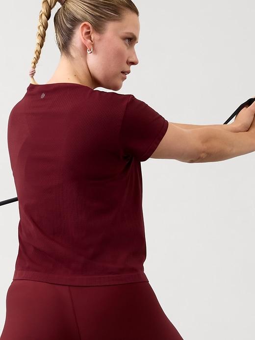 In Motion Seamless Relaxed Tee Product Image