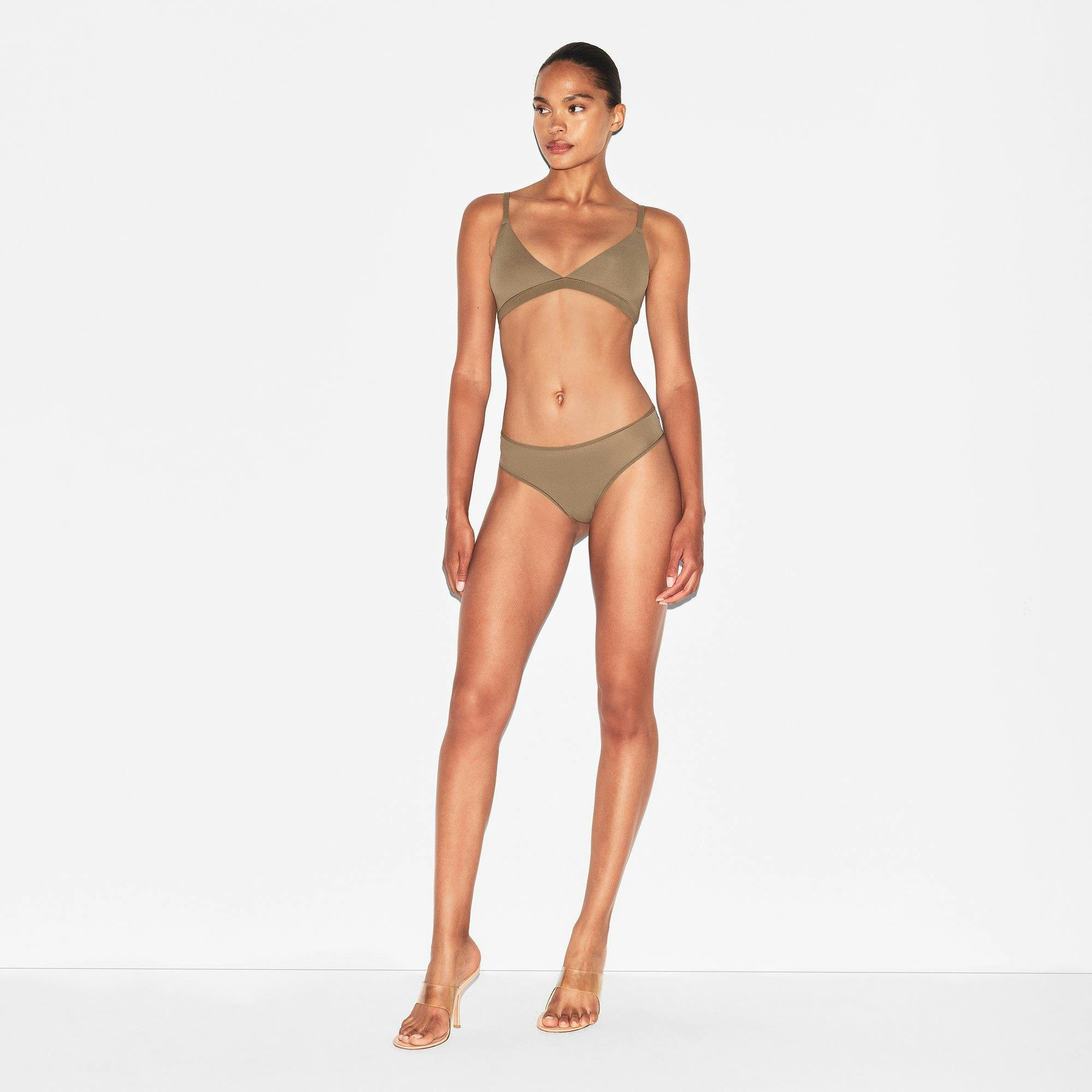 FITS EVERYBODY CHEEKY BRIEF | TRUFFLE Product Image