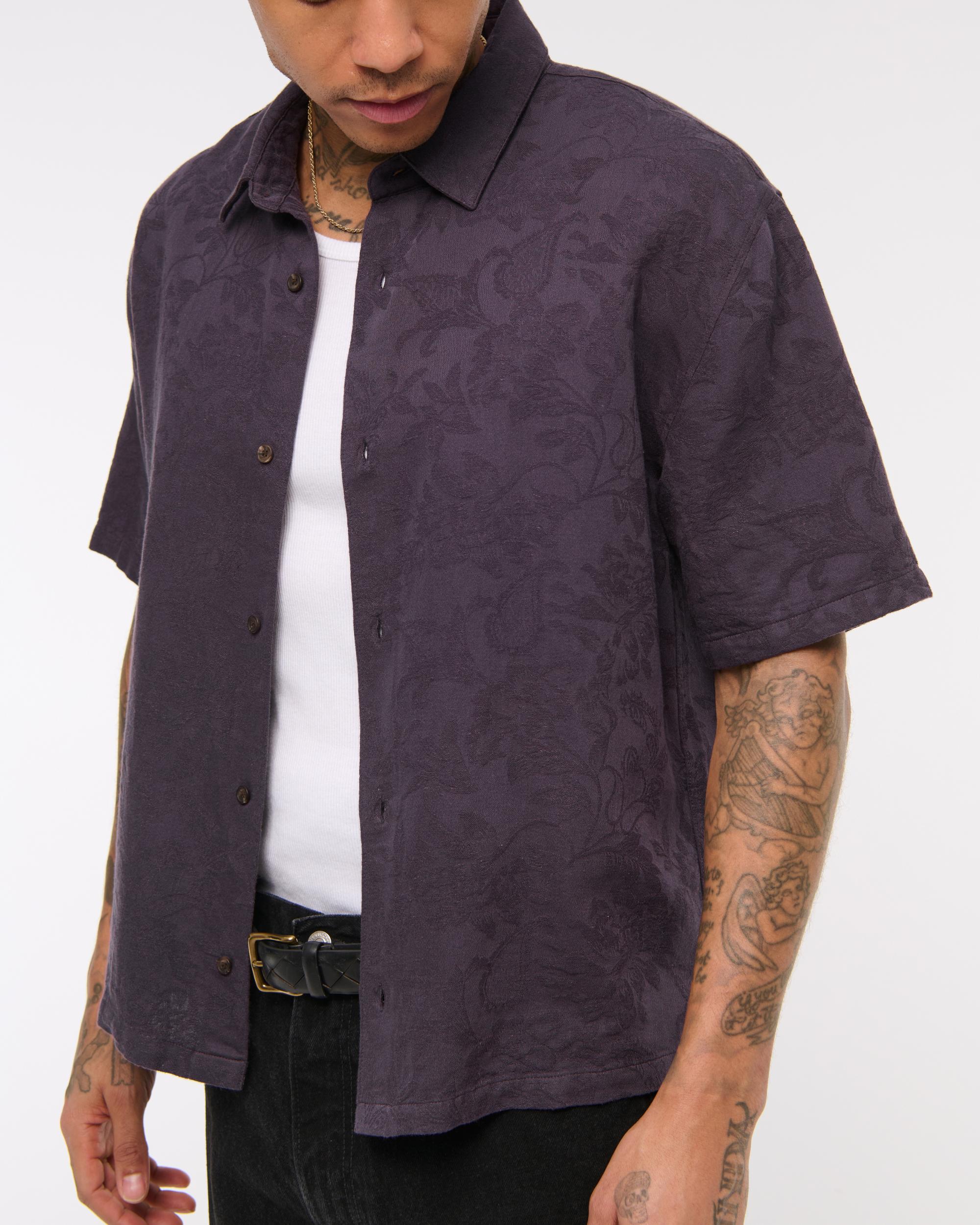 Short-Sleeve Cropped Jacquard Button-Up Shirt Product Image