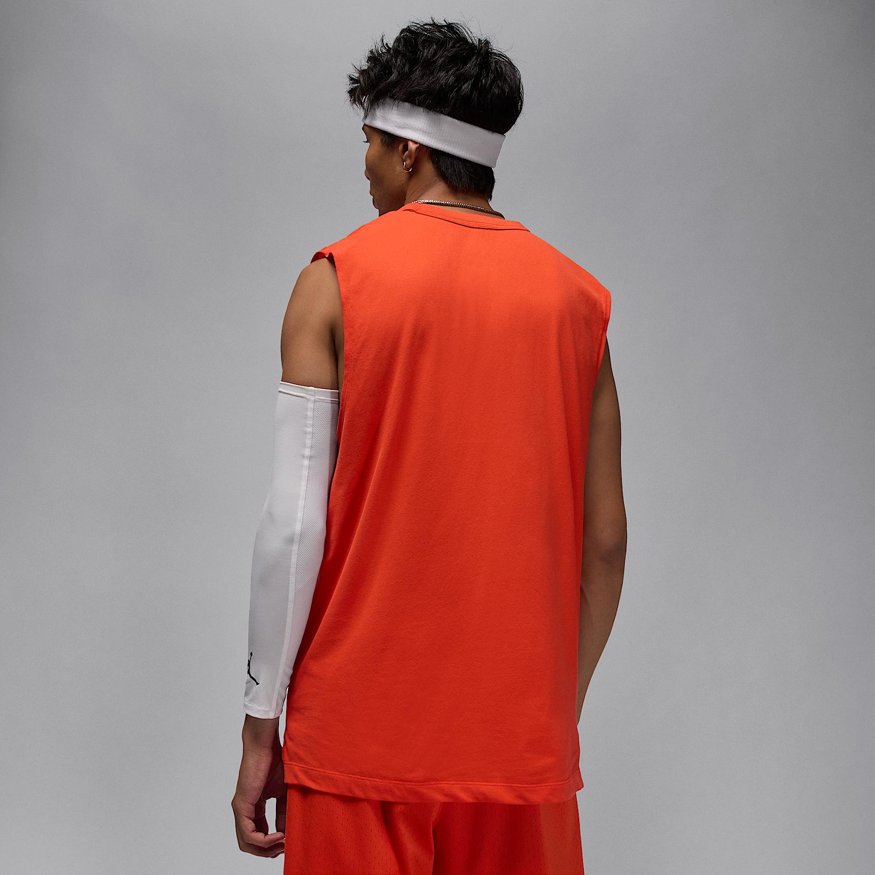 Mens Jordan Sport Dri-FIT Sleeveless Top | FN5856-891 Product Image