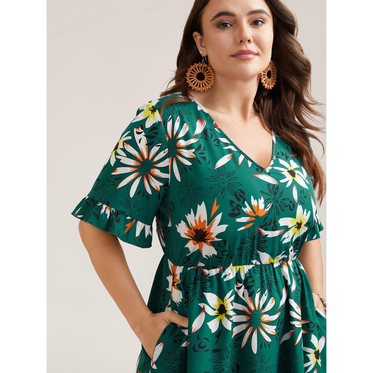 Plus Size Spring Floral Print Pockets Ruffled Midi Dress Emerald Women Resort Ruffles V-neck Short sleeve Curvy BloomChic 26/4X Product Image