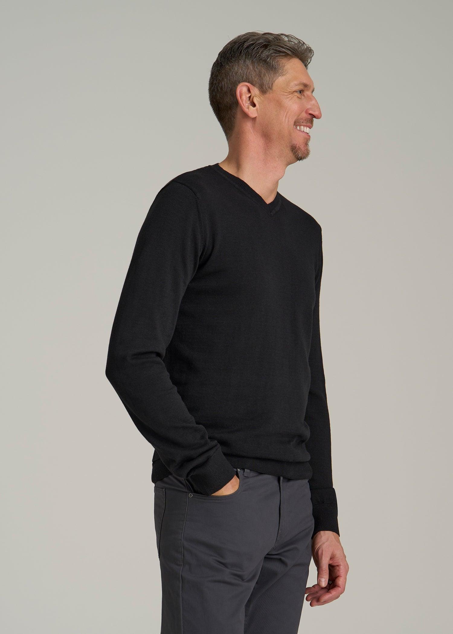 Everyday V-Neck Sweater for Tall Men in Black Male Product Image