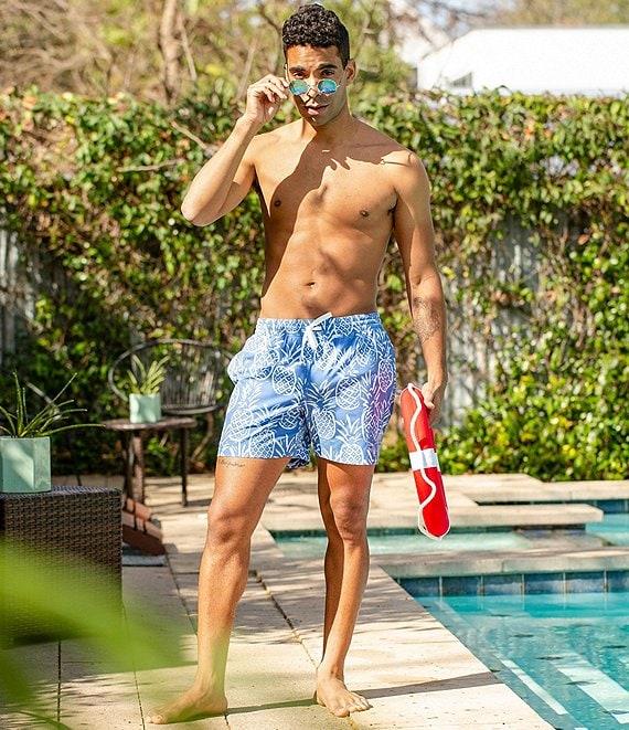 Chubbies The Thigh-Napples 5.5#double; Inseam Classic Stretch Shorts Product Image