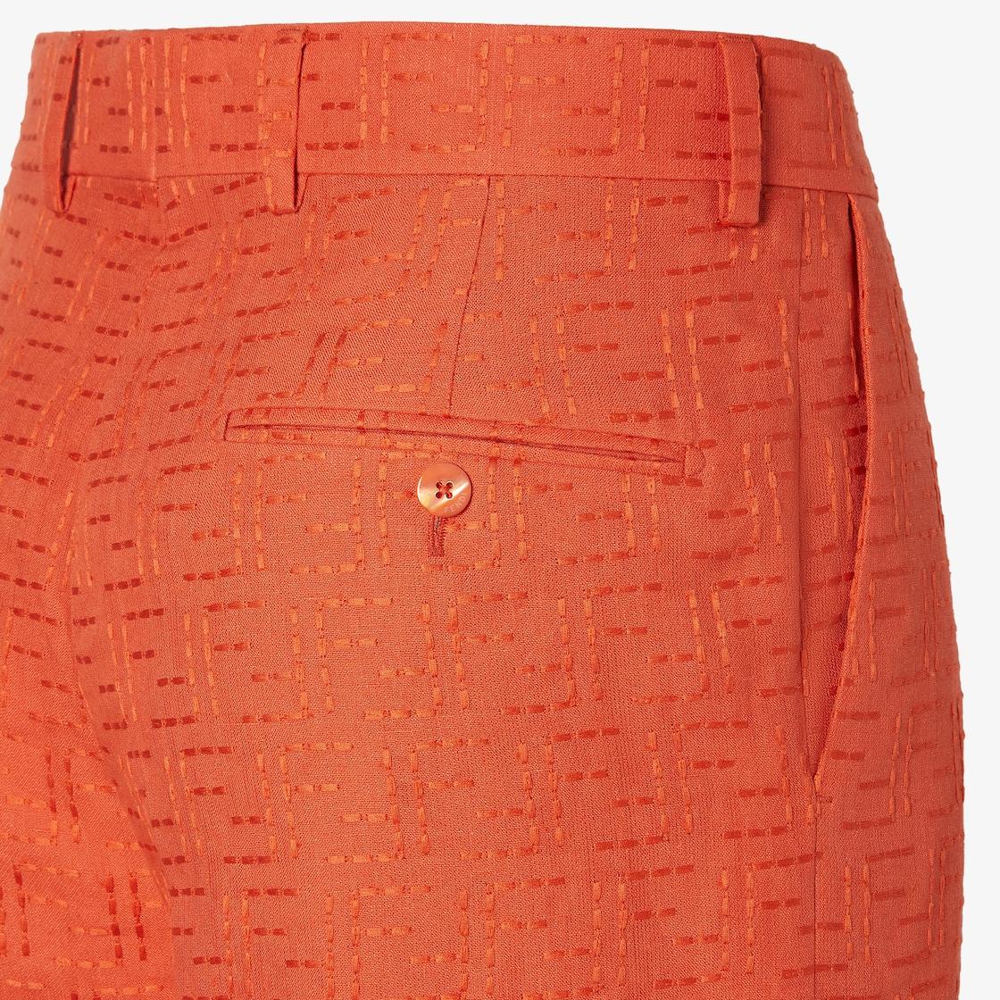 BermudasRed linen shorts with FF embroidery Product Image