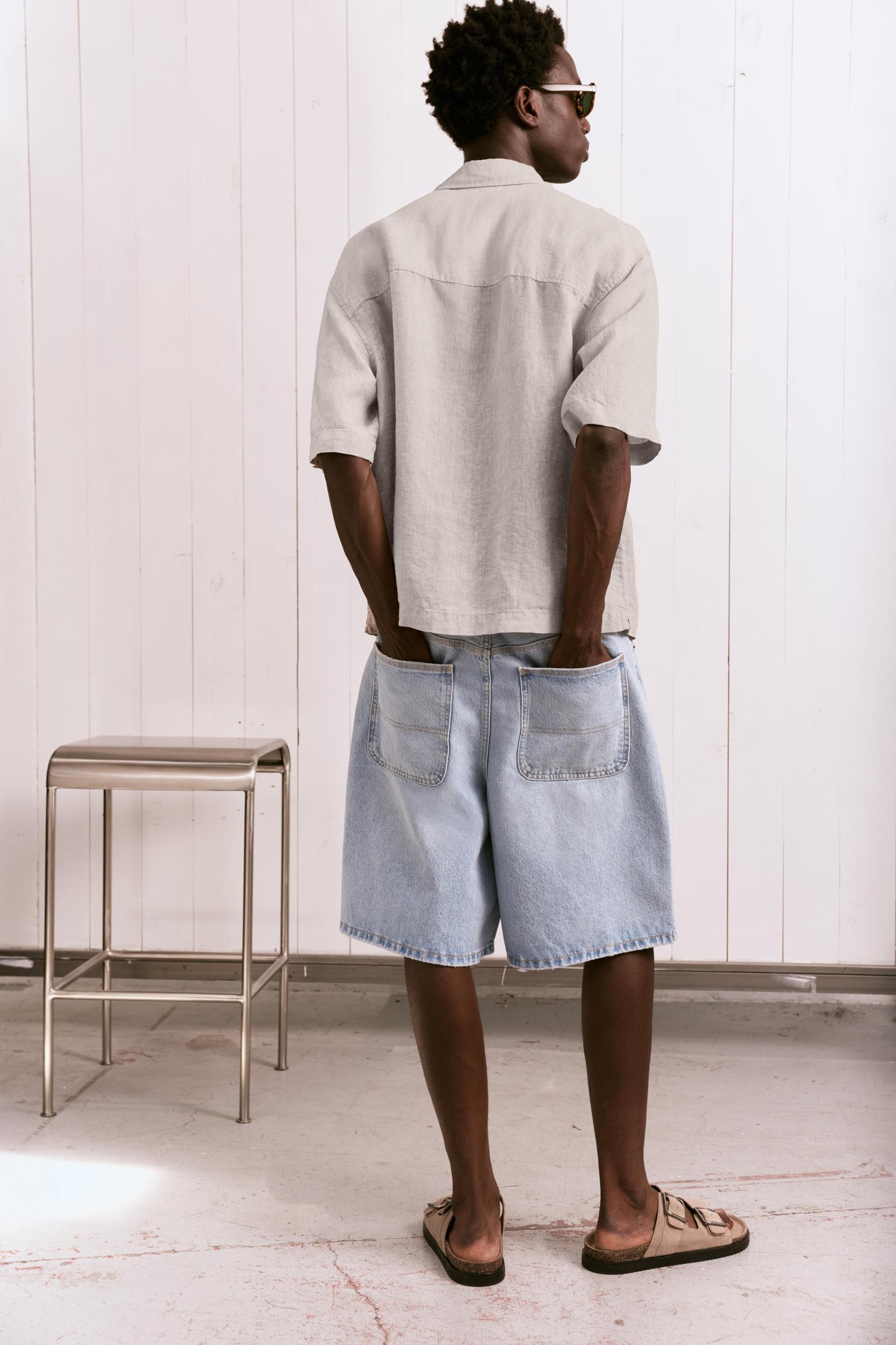 100% linen boxy shirt Product Image