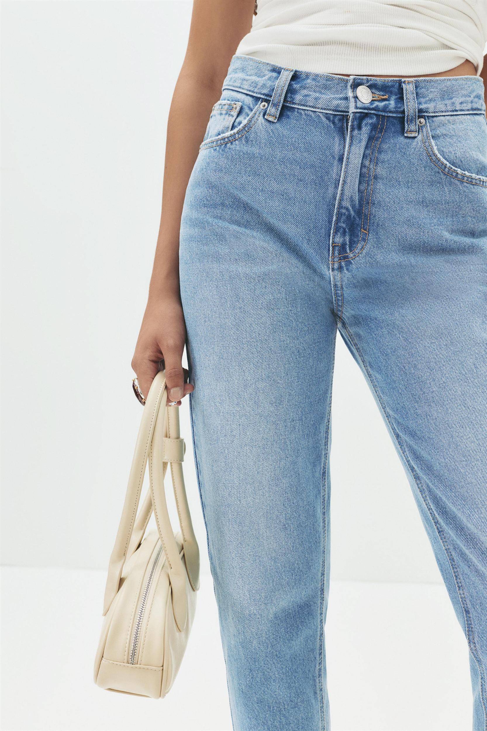 High-waist mom jeans Product Image
