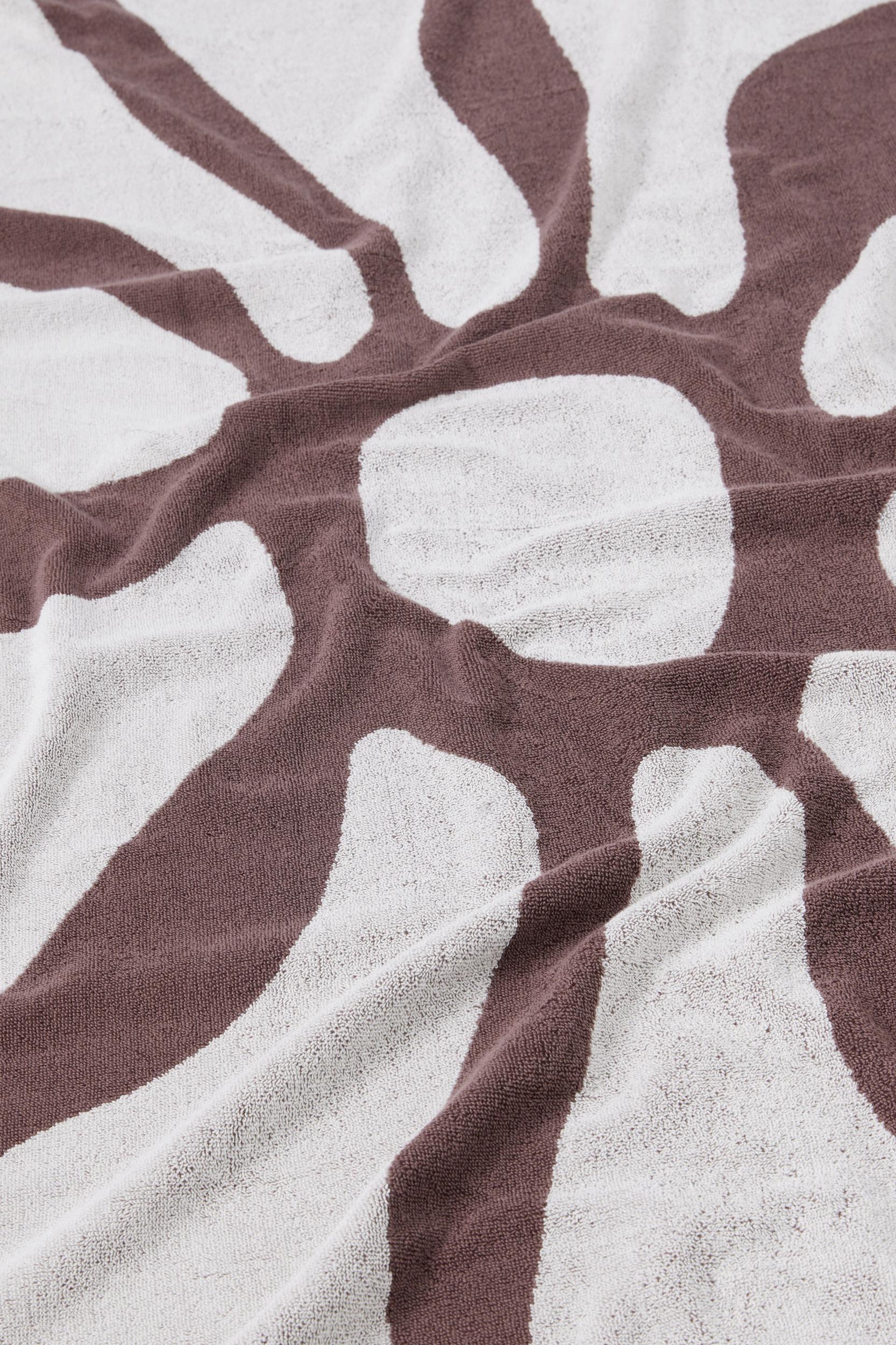 Solana Cotton Beach Towel Product Image