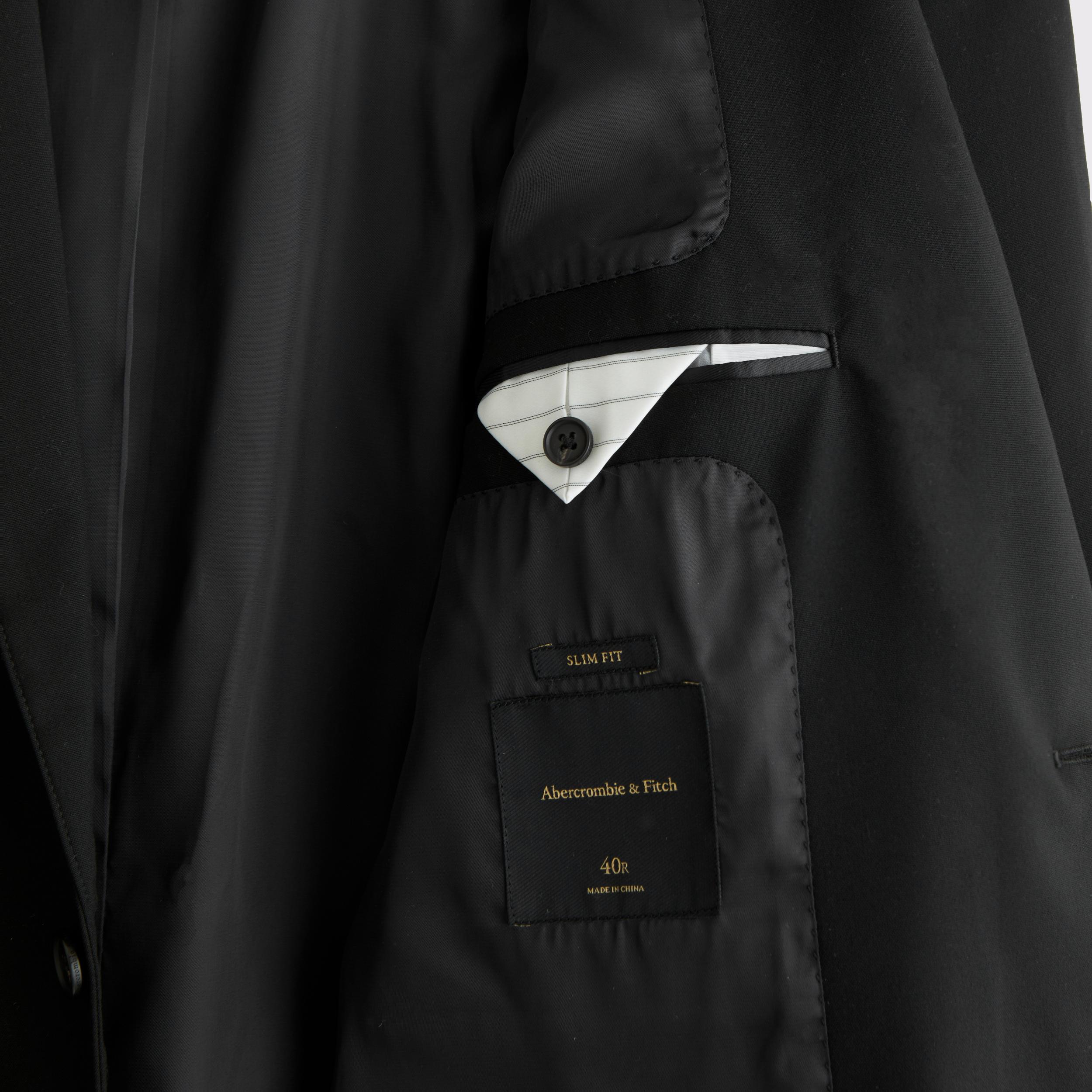 The A&F Collins Slim Blazer Product Image