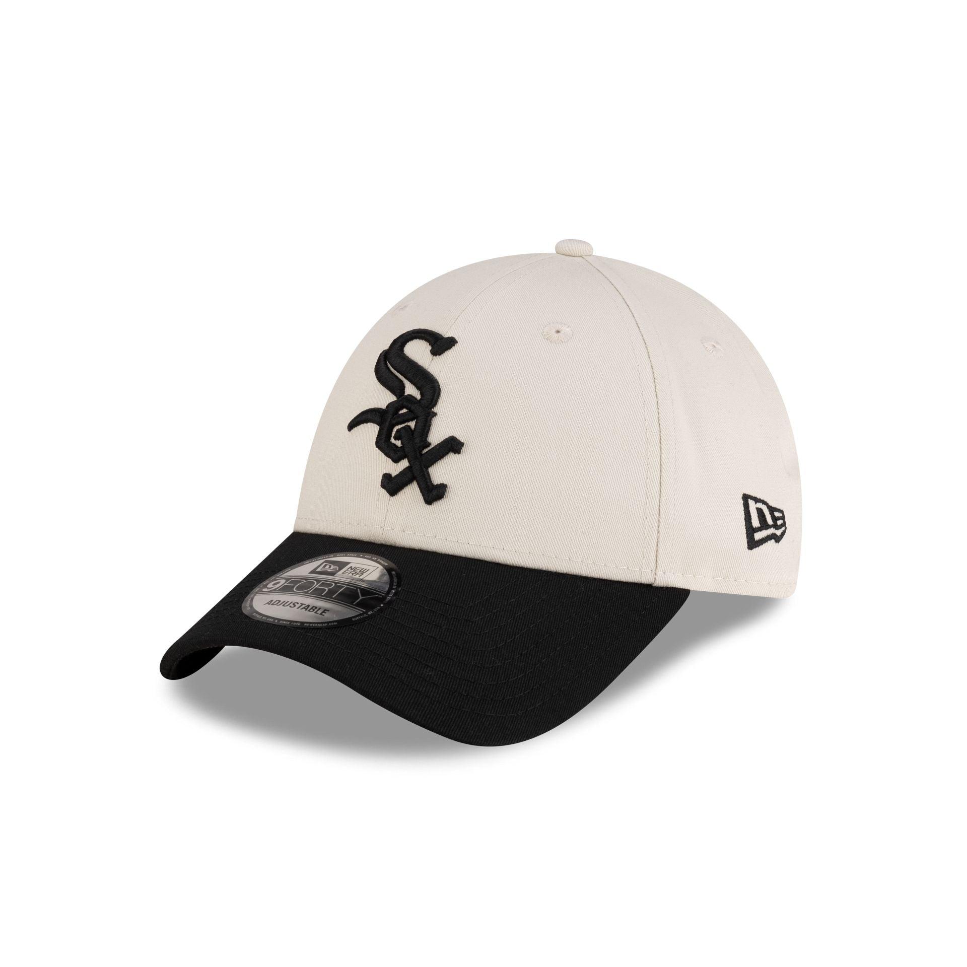 Chicago White Sox Side Script 9FORTY Adjustable Hat Male Product Image