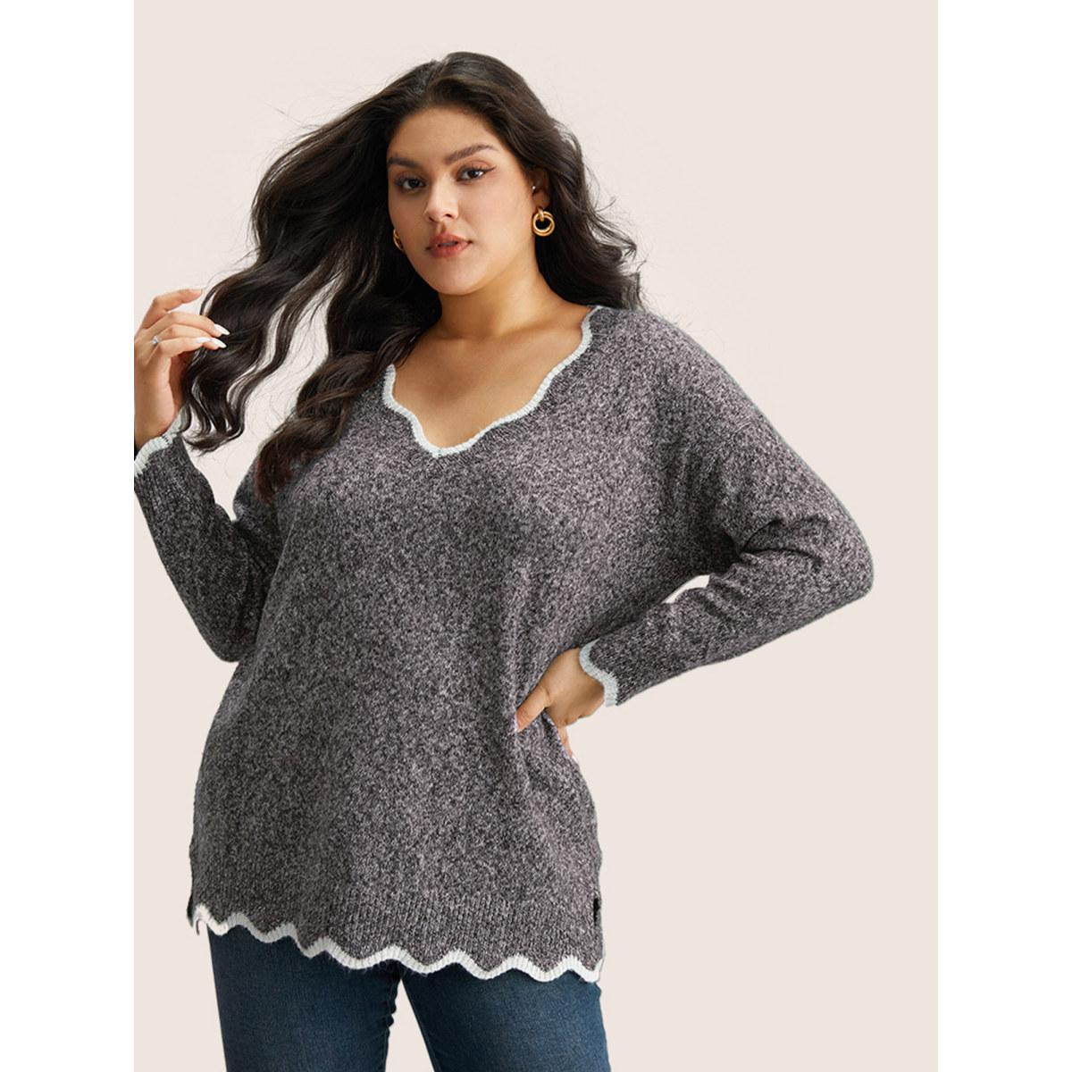 Plus Size Contrast Split Side Scalloped Trim Pullover Heather Women Casual Long Sleeve V-neck Everyday Pullovers BloomChic 26/4X Product Image