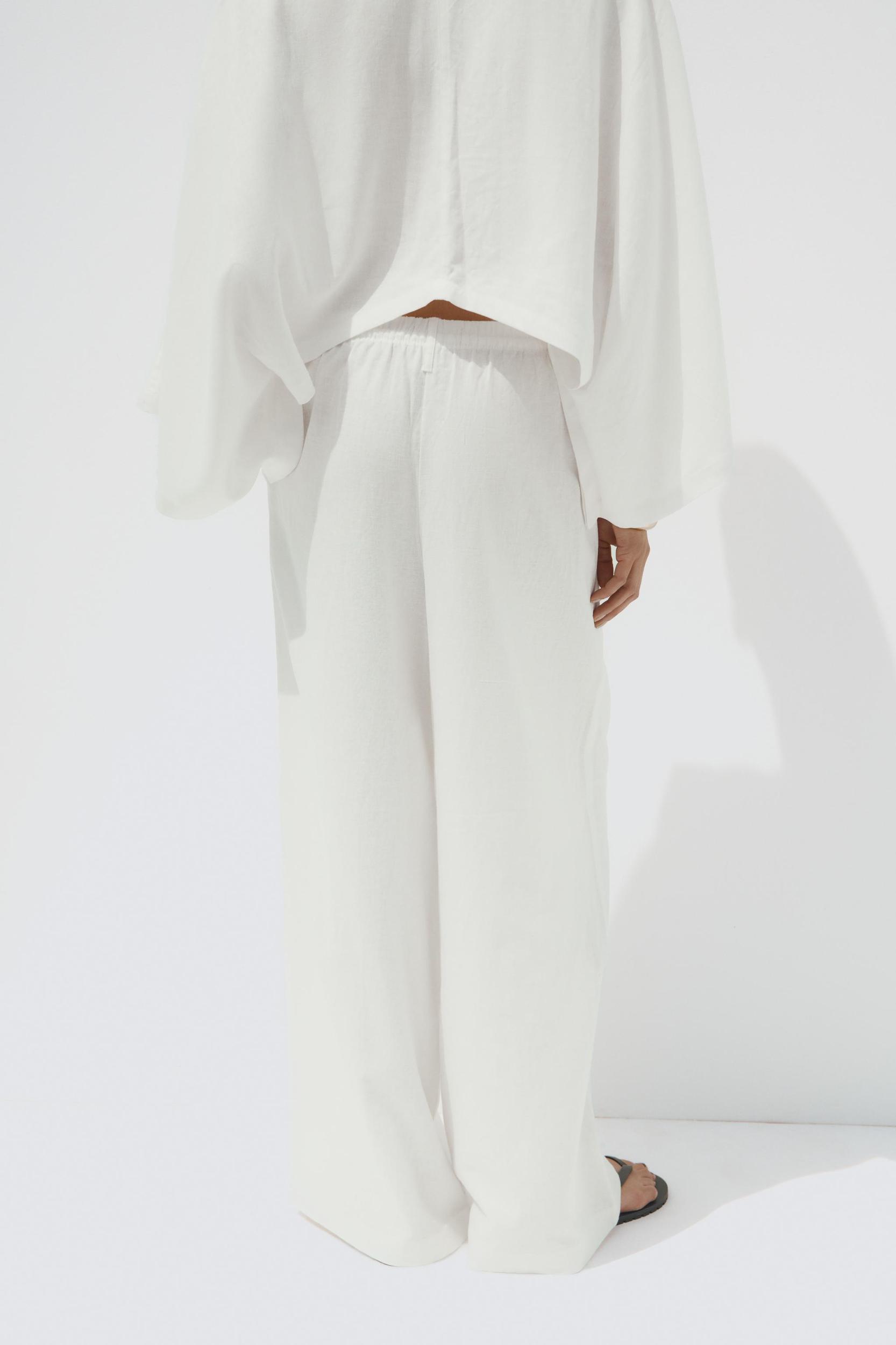 LINEN PANTS Product Image