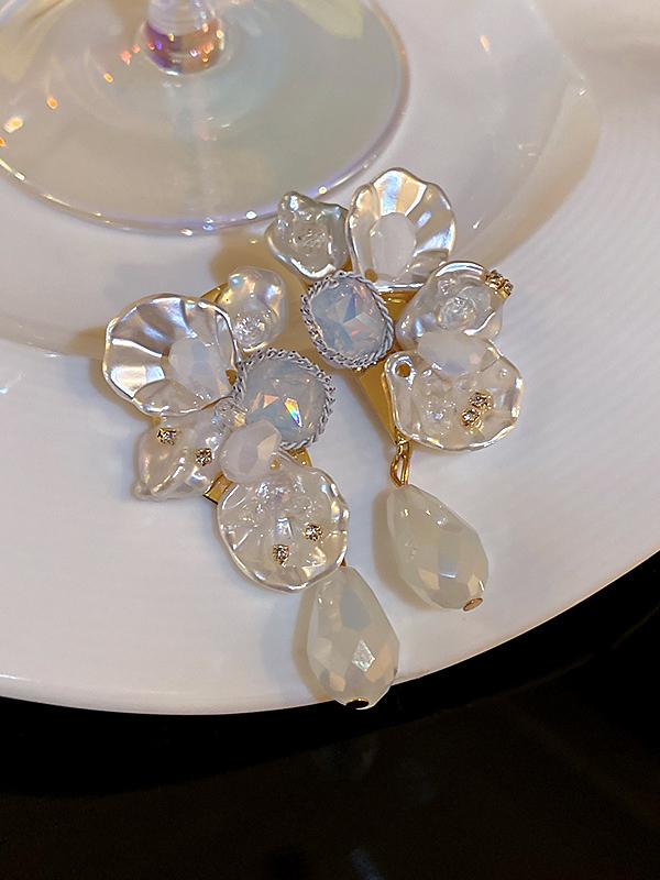 Stylish Rhinestone Pearl Earrings Accessories Product Image