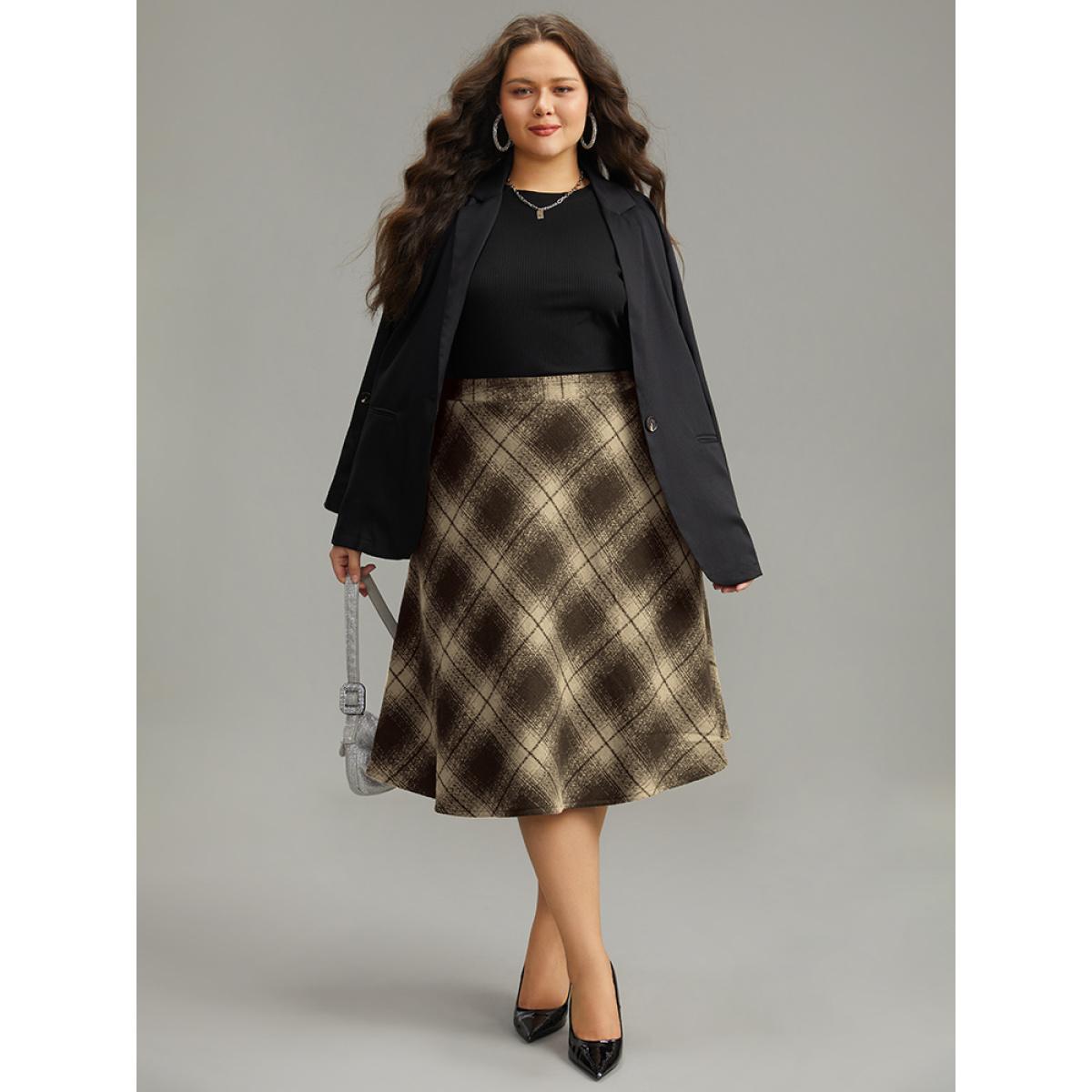 Plus Size Plaid Pocket Elastic Waist Skirt Women Brown Casual A-line No stretch Pocket Everyday Skirts BloomChic 18-20/2X Product Image