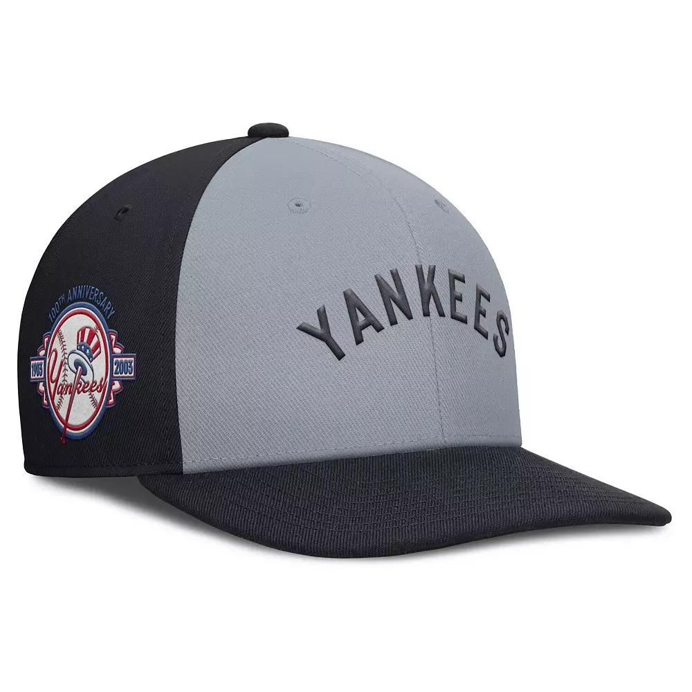 Men's Nike Gray/Navy New York Yankees Pro Performance Snapback Hat, Size: Medium/Large, Grey Product Image