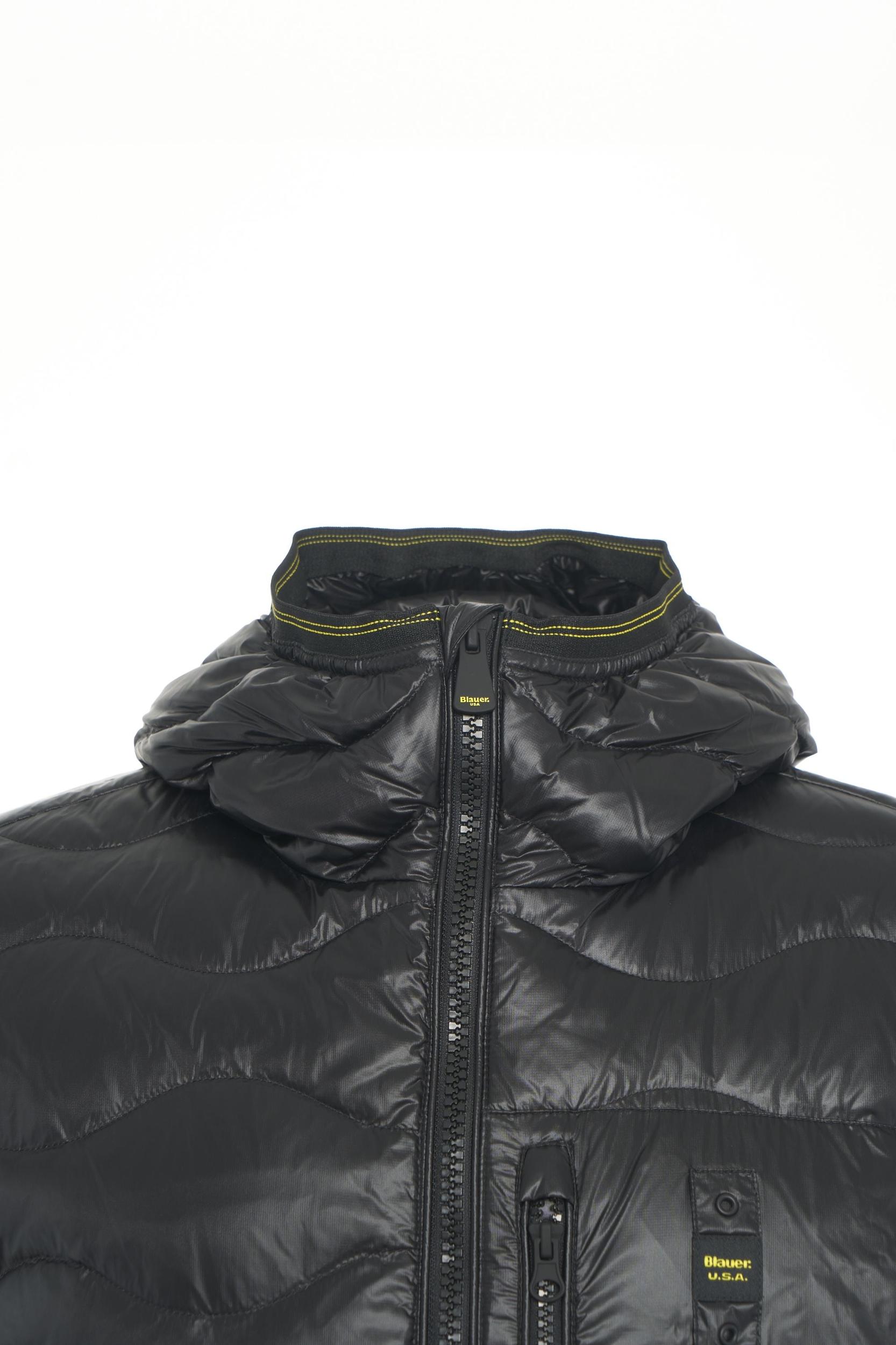Hooded quilted jacket Product Image