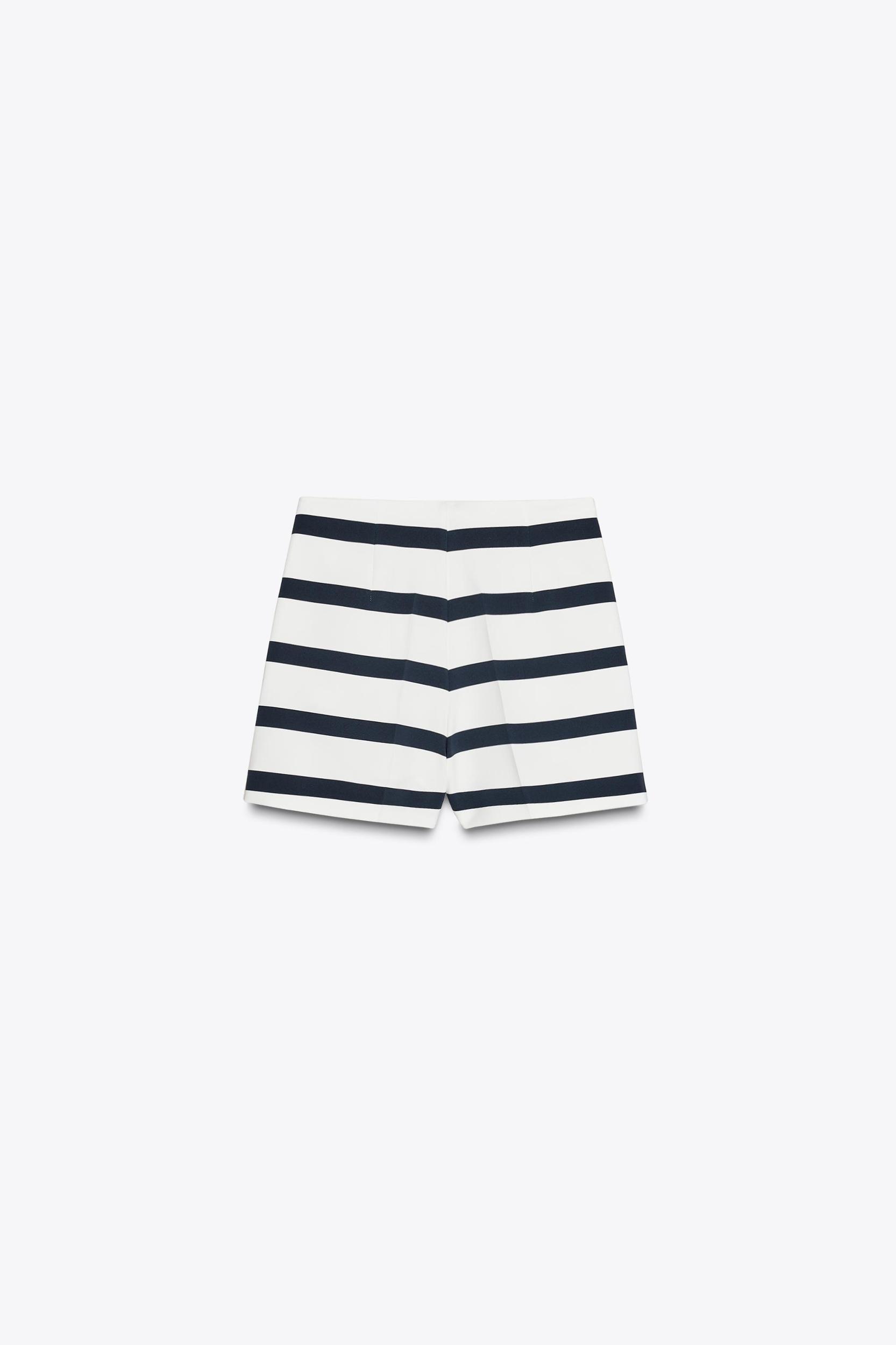 PLEATED STRIPED SHORTS Product Image