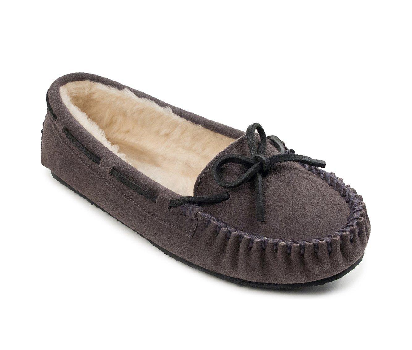 Minnetonka Women's Cally Moccasins Product Image