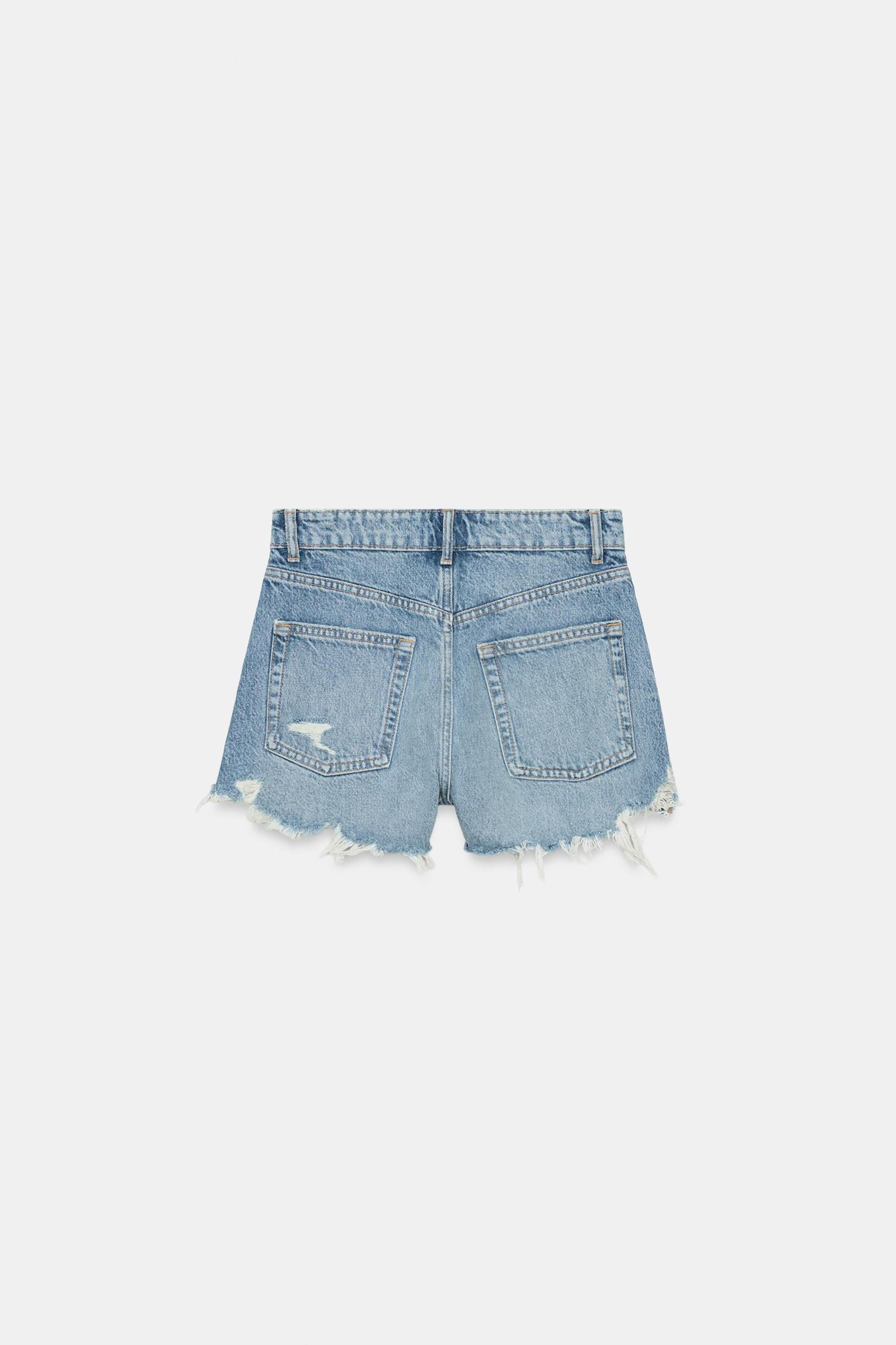CURVED HIGH-WAISTED DENIM SHORTS Product Image