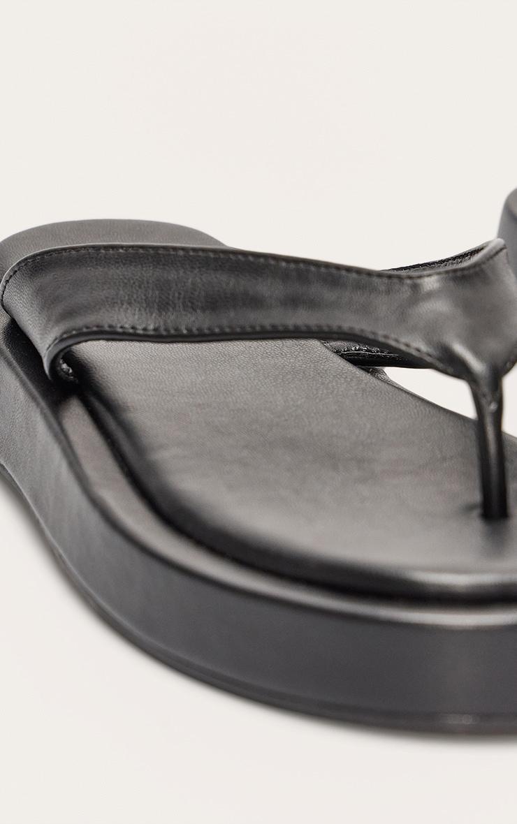 Black Pu Round Toe Thong Flatform Sandals Product Image