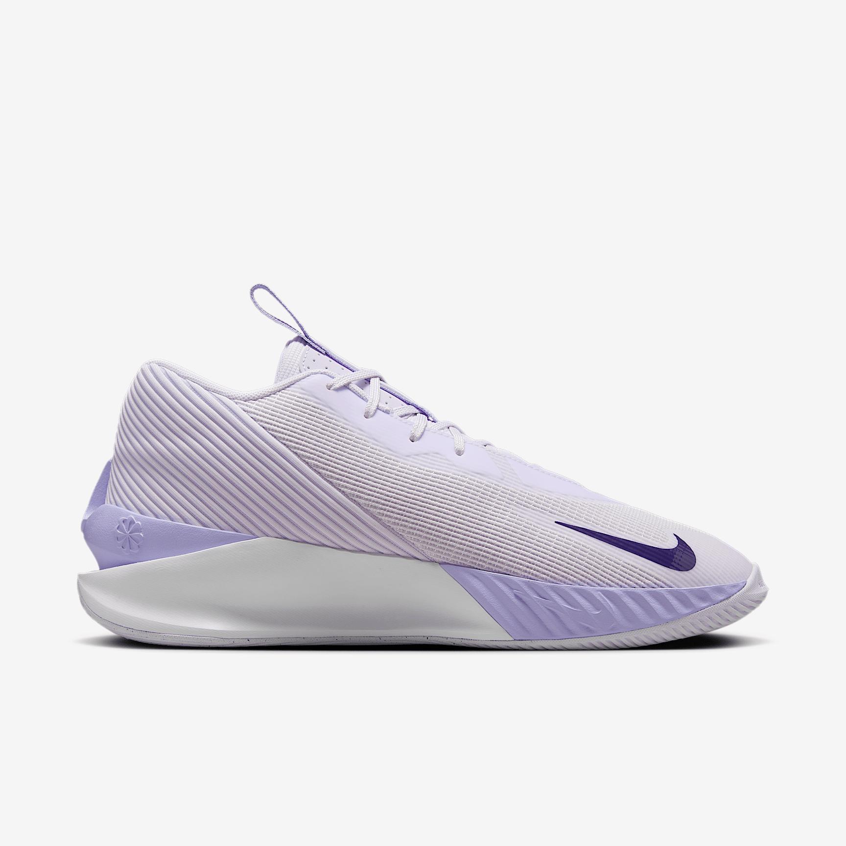 Nike Mens G.T. Jump Academy Basketball Shoes | FV5524-500 Product Image