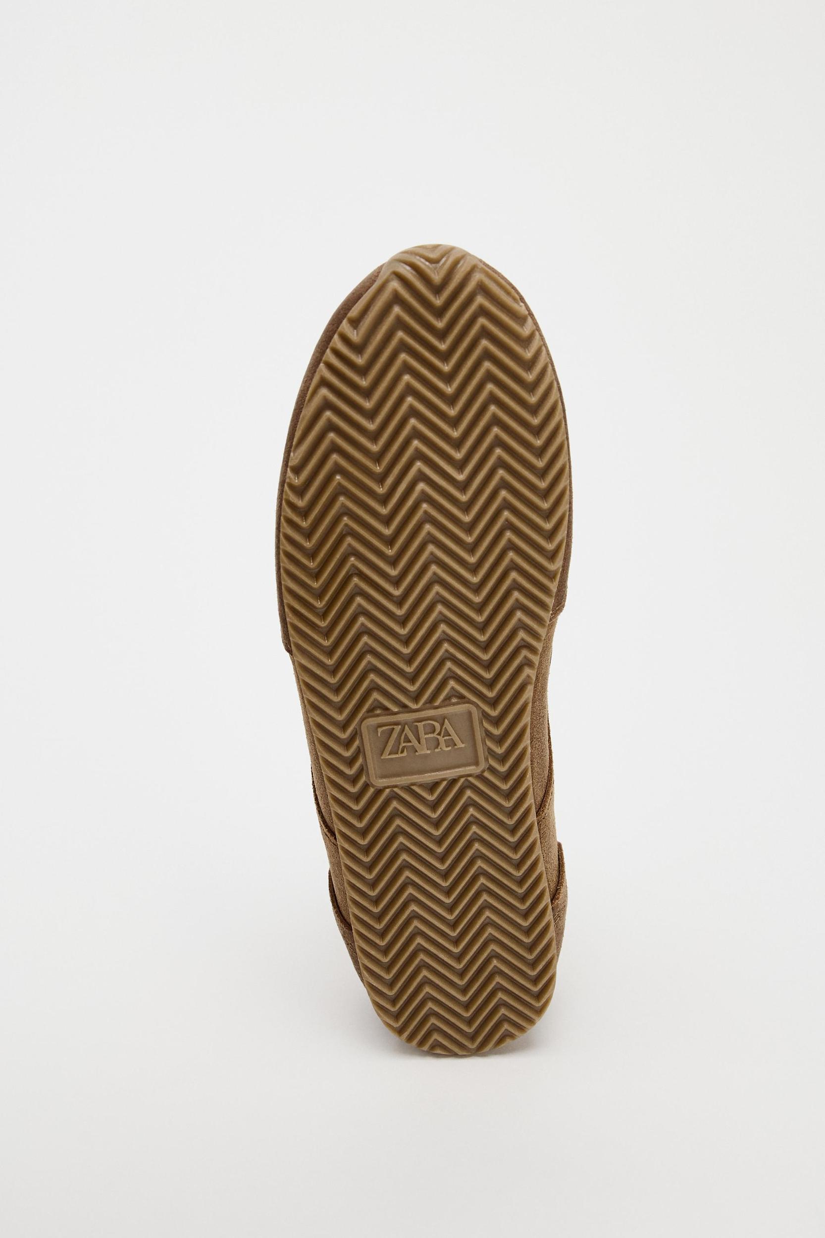 CONTRAST LEATHER SNEAKERS Product Image