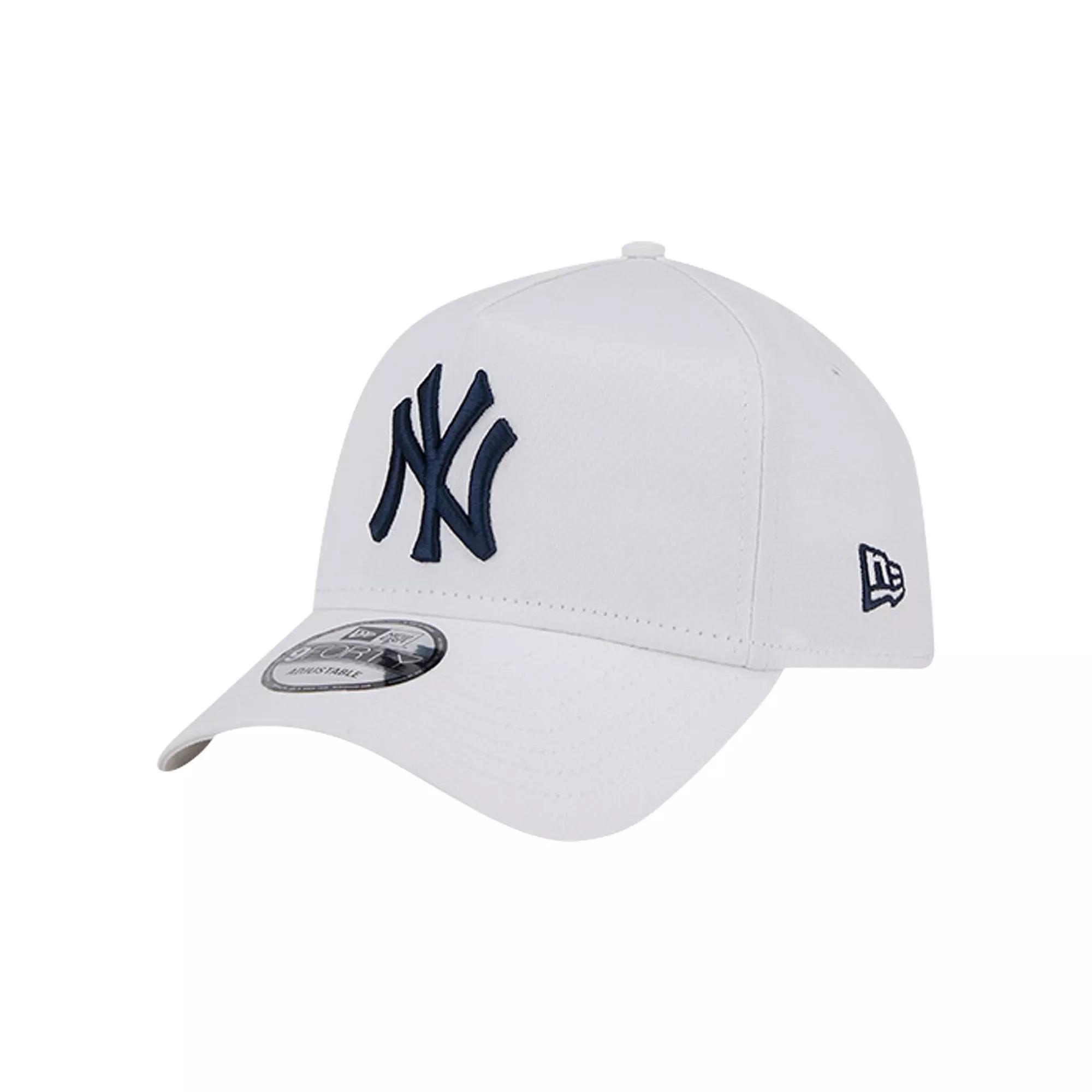 Men's New Era White New York Yankees TC A-Frame 9FORTY Adjustable Hat Product Image
