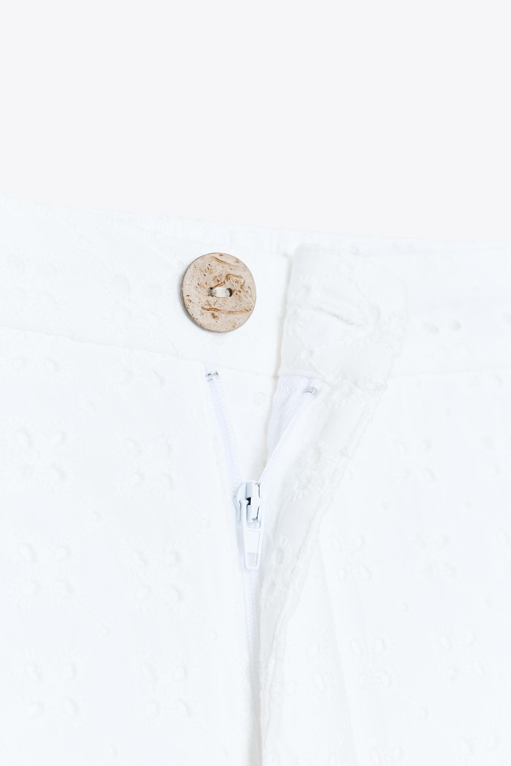 OPENWORK EMBROIDERY CULOTTES Product Image