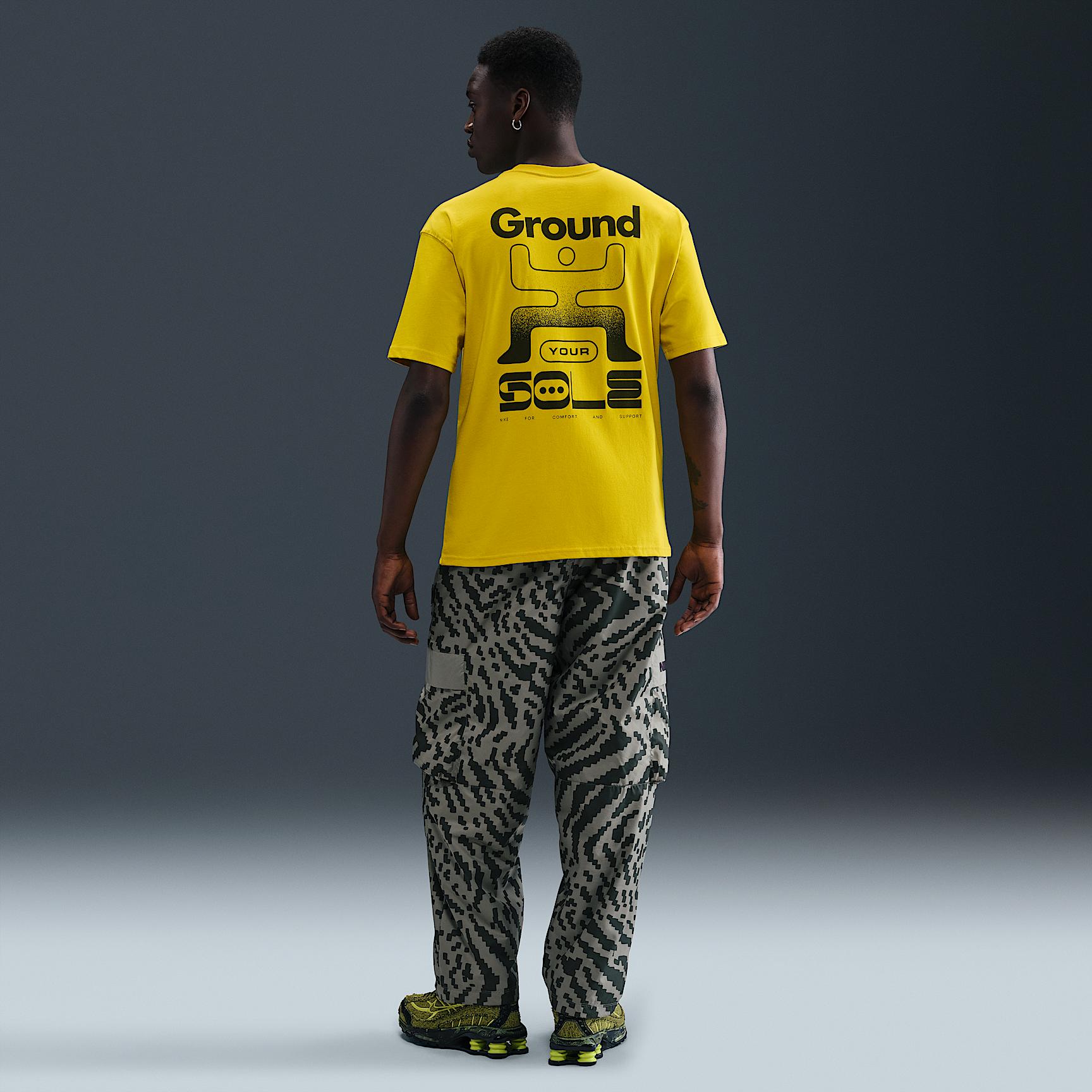 Mens Nike Sportswear Max90 T-Shirt | HQ9266-726 Product Image