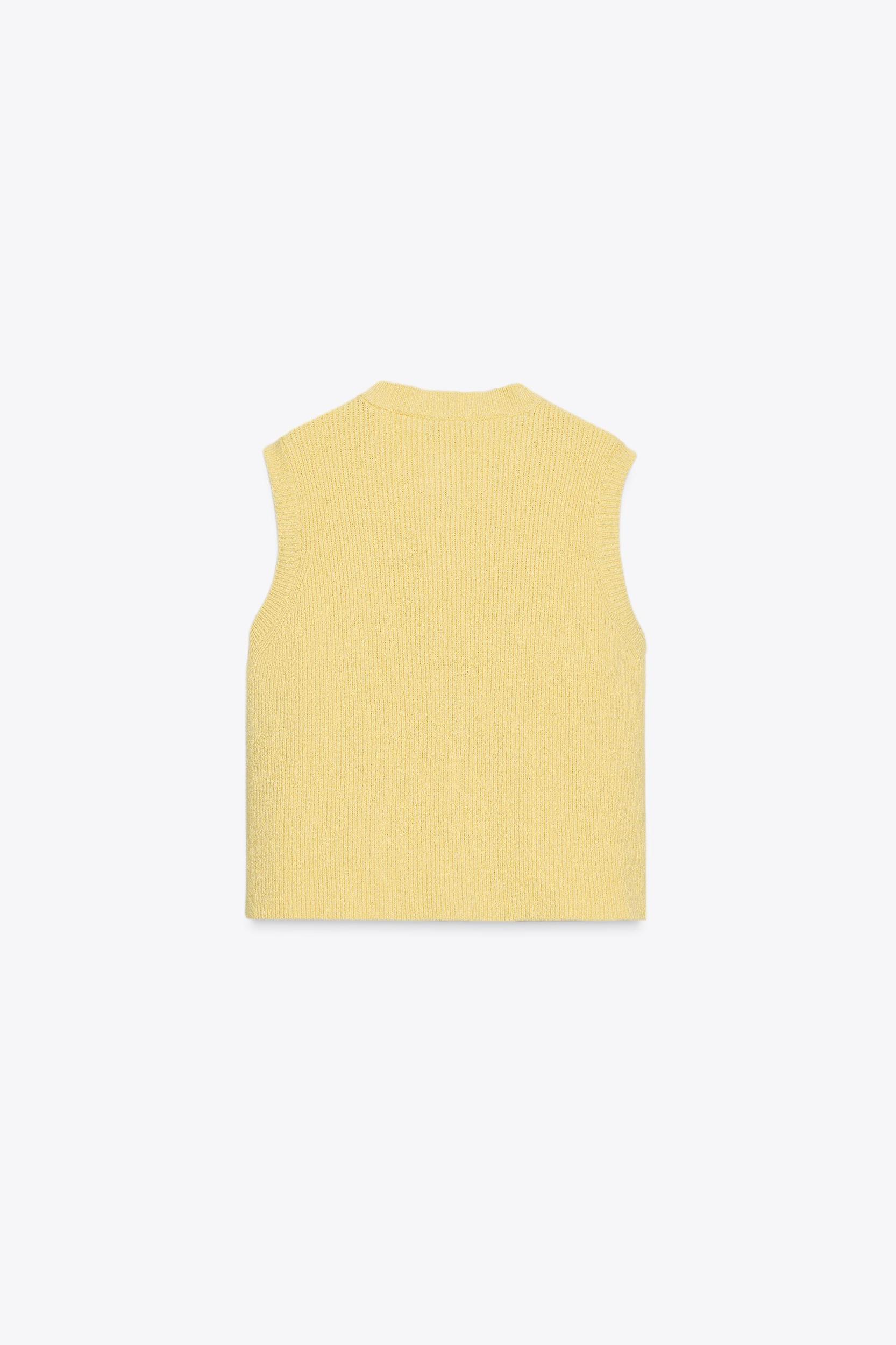 SMOOTH KNIT VEST TOP Product Image