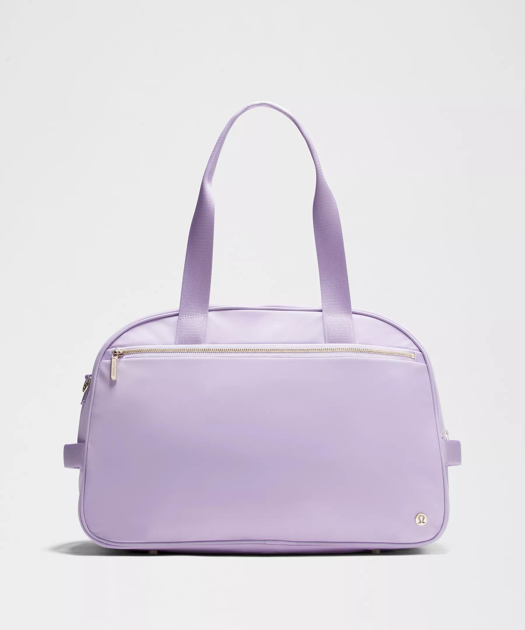 City Essentials Duffle Bag 28L Product Image