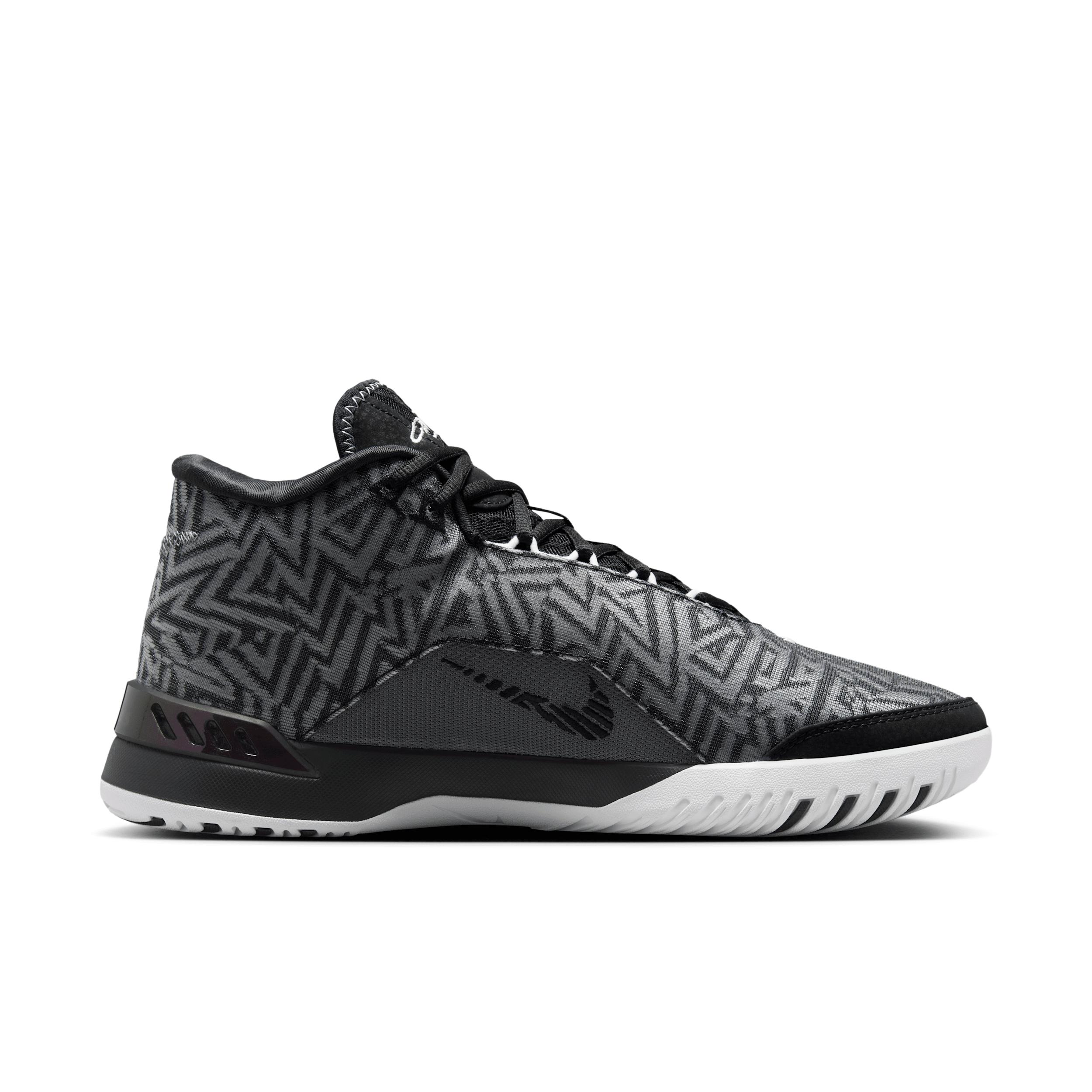 Nike Men's LeBron NXXT Genisus Basketball Shoes Product Image