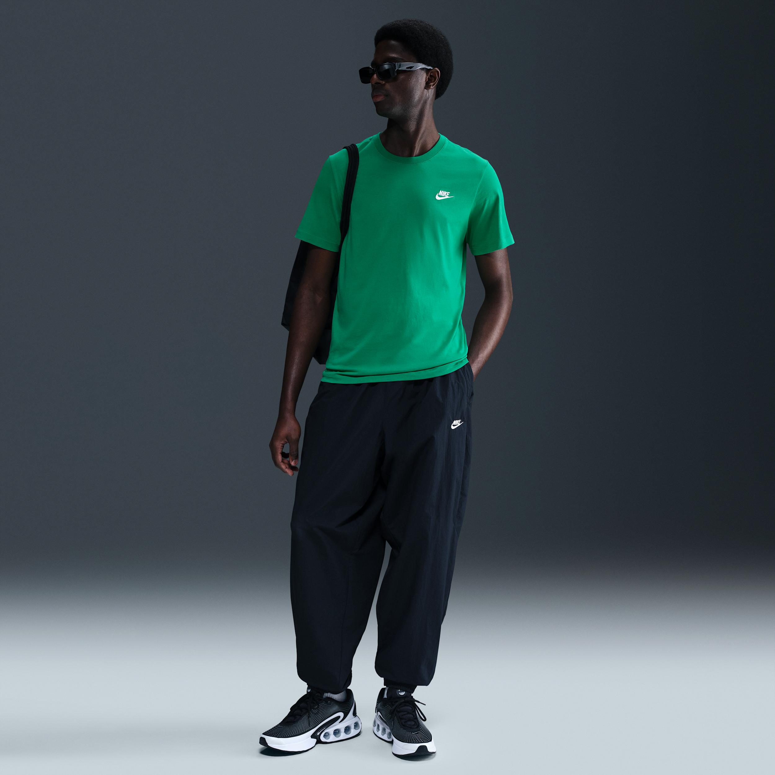 Mens Nike Sportswear Club T-Shirt | AR4997-324 Product Image