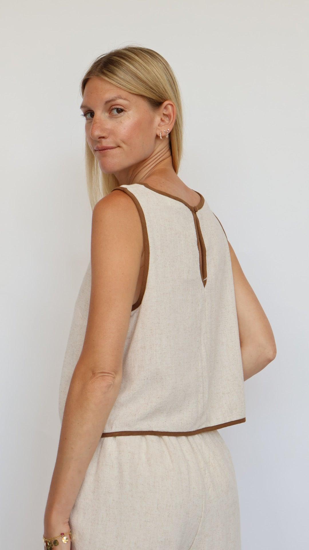 Contrast Piping Crop Top Product Image